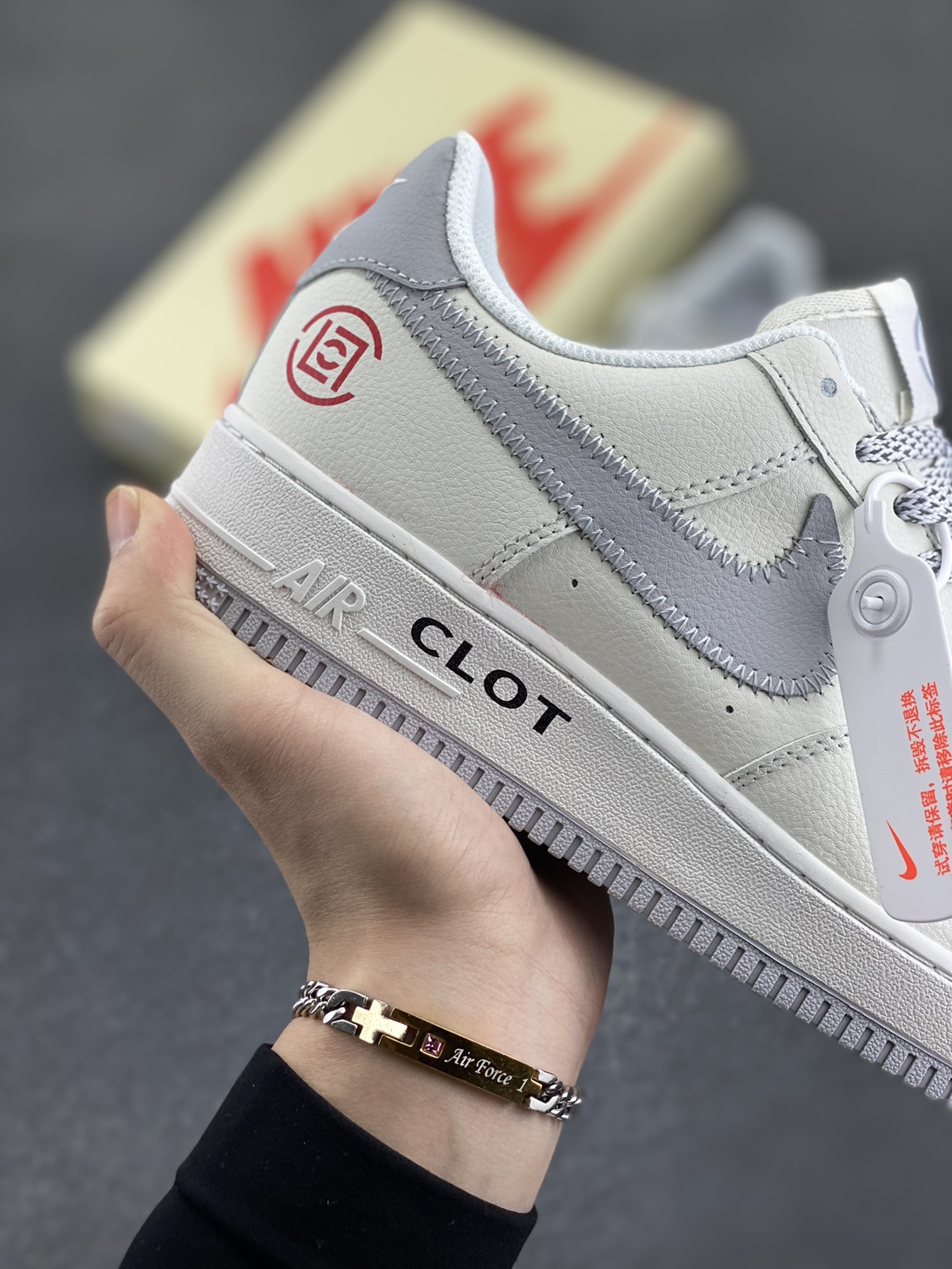 图片[6]-Nike Air Force 1 Low 陈冠希联名 原楦头原纸板 打造纯正空军版型 专注外贸渠道 全掌内置蜂窝气垫 原盒配件 原厂中底钢印、拉帮完美 货号：GX030609 尺码：36 36.5 37.5 38 38.5 39 40 40.5 41 42 42.5 43 44 44.5 45-选品中心
