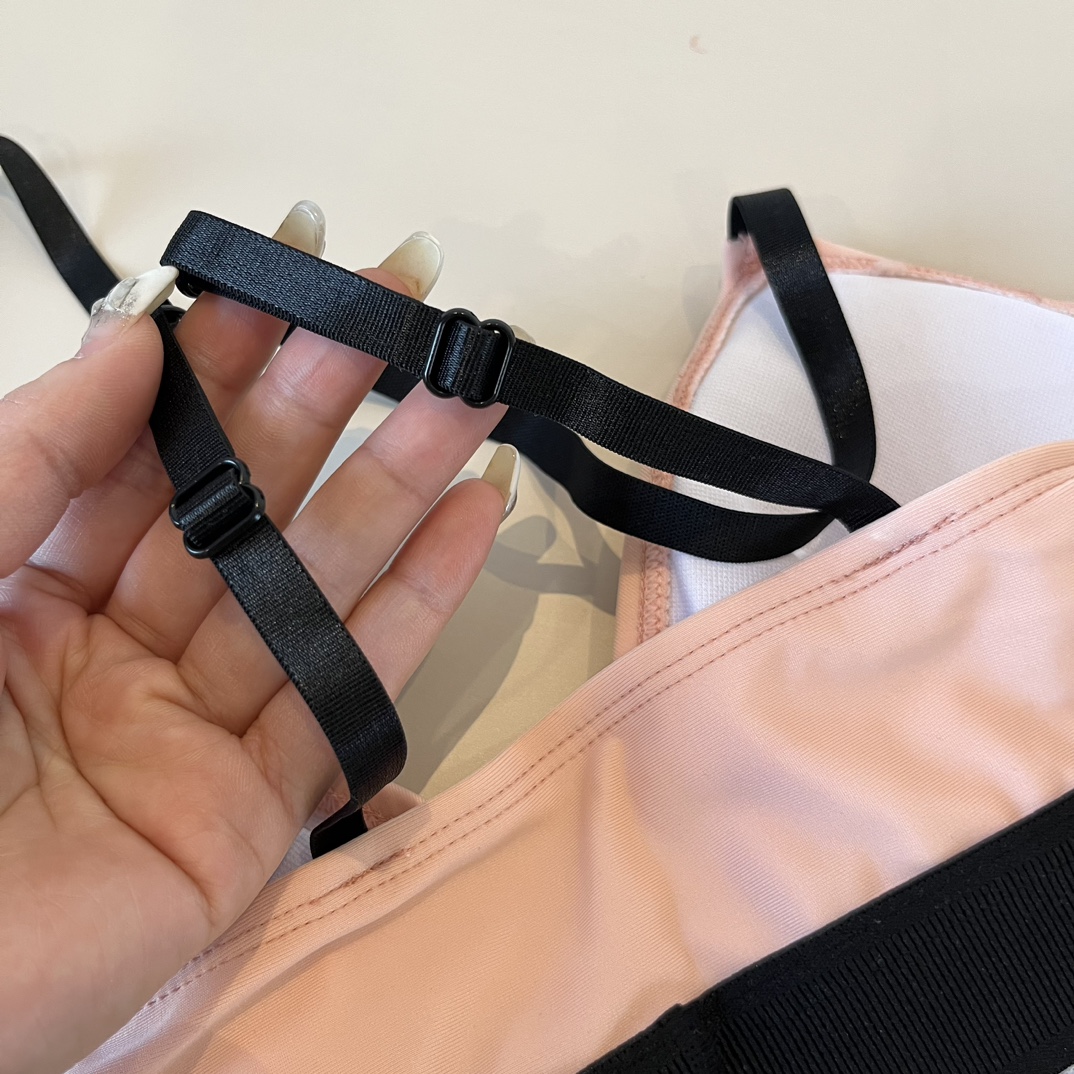 IT’S 173. TOMFORD’S NEW BIKINI SUIT, STRAP VEST, TRIANGULATION UNDERPANTS SWIMSUIT - 图片 8