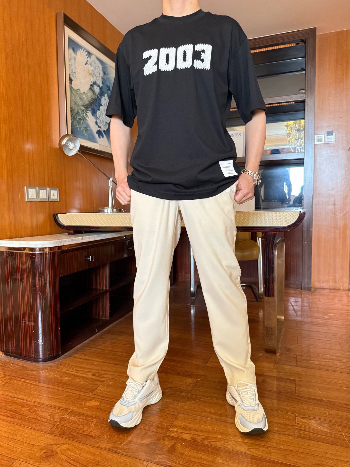 NO:132473,TB-The latest hot T-shirts in the counter are shipped, and hot-selling items in European and American counters!  Selected Italian imported fine cotton fabrics with the latest designs, the unique brand print on the chest highlights the fashion, and the upper body effect can be seen. Number of codes 48-56 (model 173/130 wears 48, with Hong Kong Lane Crawford gift box packaging), tees, t-shirt, alexander wang19860909TB-专柜最新爆款T恤出货 欧美专柜热销单品！精选意大利进口精棉面料搭配最新的设计,胸前的独特品牌印花彰显时尚 上身效果看得见.码数48-56（模特173/130穿48,配香港连卡佛礼盒包装）,,tees，t-shirt,alexander wang,Men's clothing