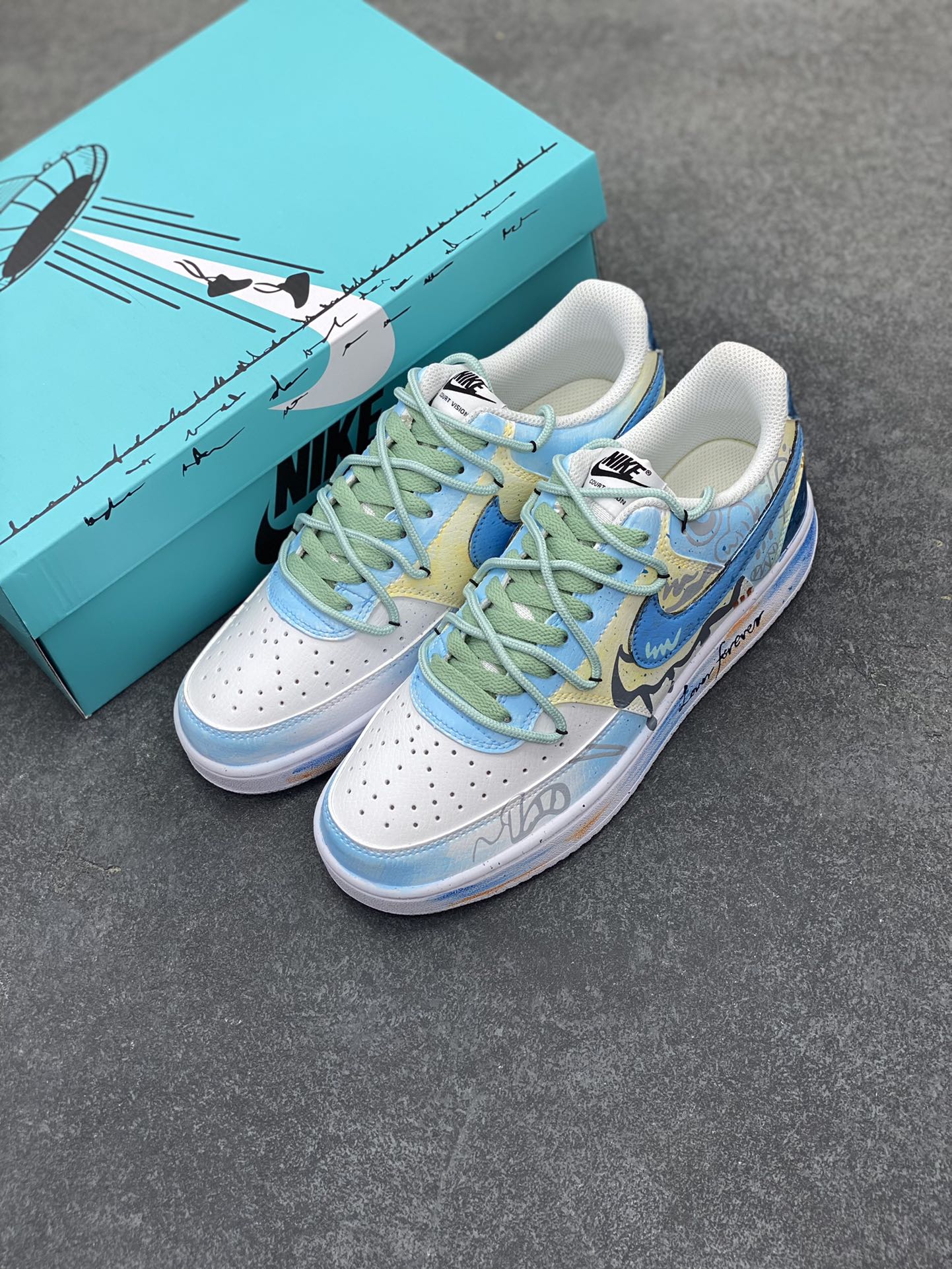 图片[8]-Nike Court Vision 1 Low 手绘涂鸦定制板鞋 暮春时节，风过处，落英缤纷，恰似一场粉色的雪。洛尘一袭月白长袍，腰佩玉珏，漫步于桃林小径，抬手接住一片飘落的花瓣，幽然长叹，心中泛起“浮生若梦”之感。 货号：DH2978-055 尺码：36 36.5 37.5 38 38.5 39 40 40.5 41 42 42.5 43 44 44.5 45-选品中心