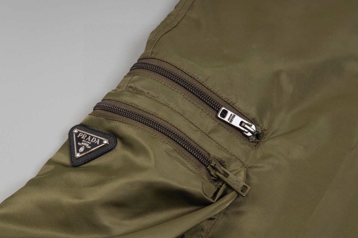 Prada 429 DB High Version Handbag: Classic Logo Design with Perfect Details - 图片 5