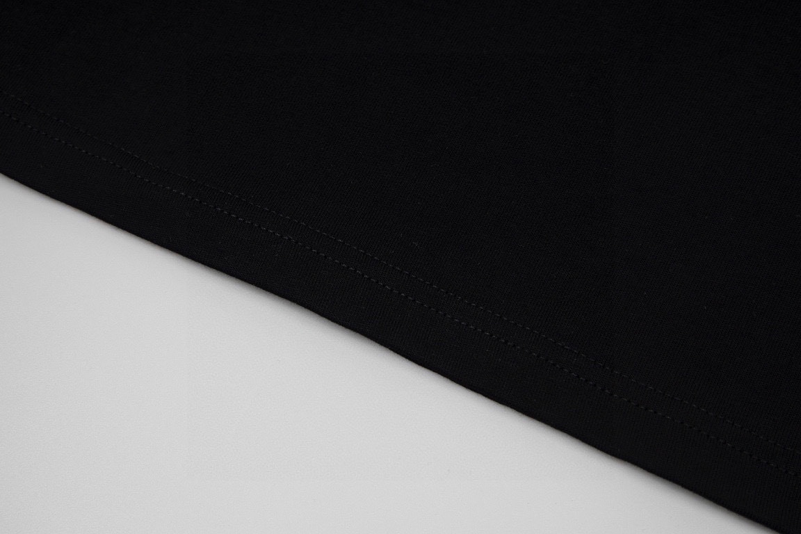 High Version Embroidered Couples T-Shirt with Classic Logo Detail - 图片 8