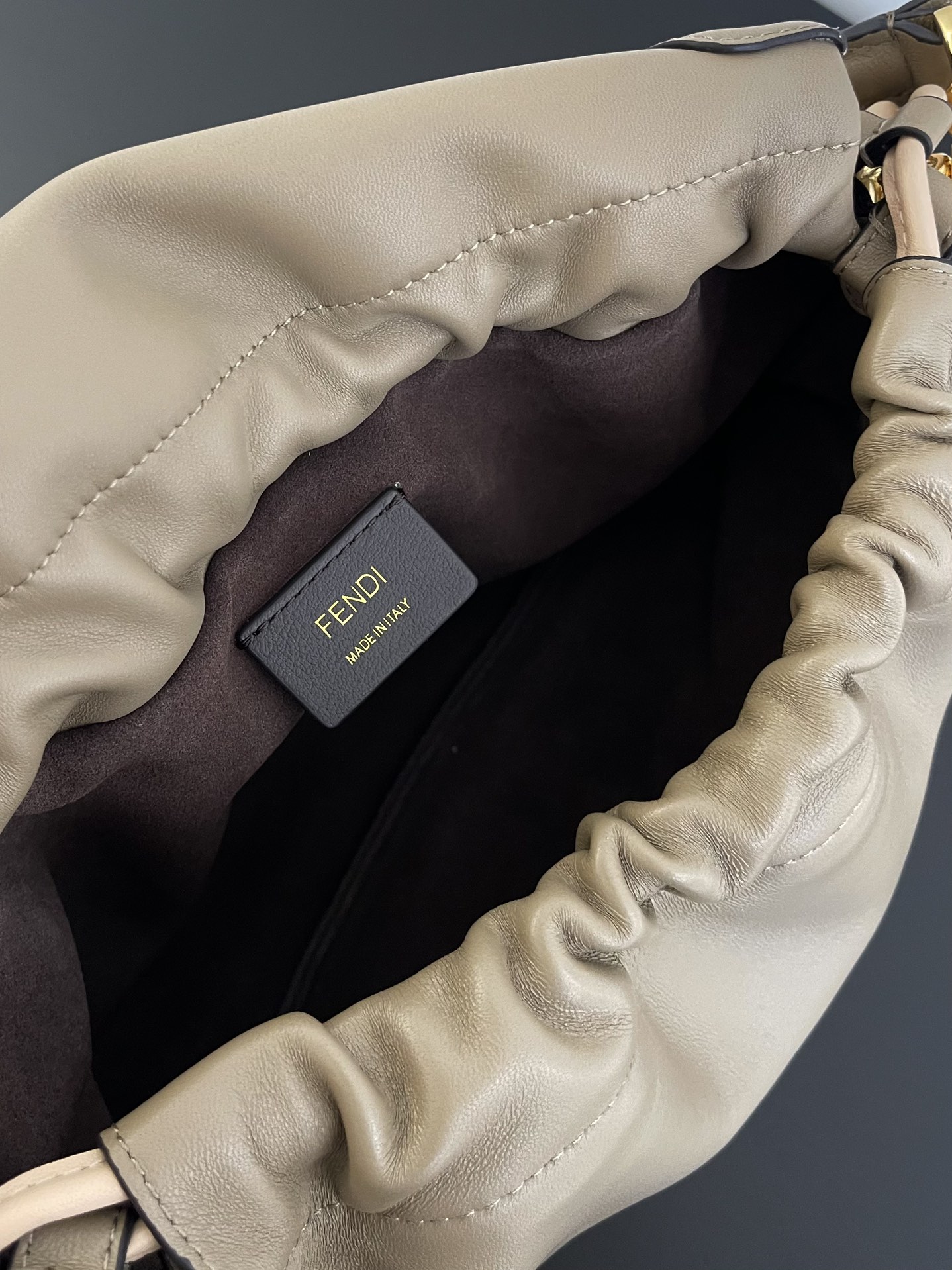 Fendi Mamma Baguette Bag in Dove Gray Lambskin Leather, Adjustable Straps 7 i1743055044 3719 5