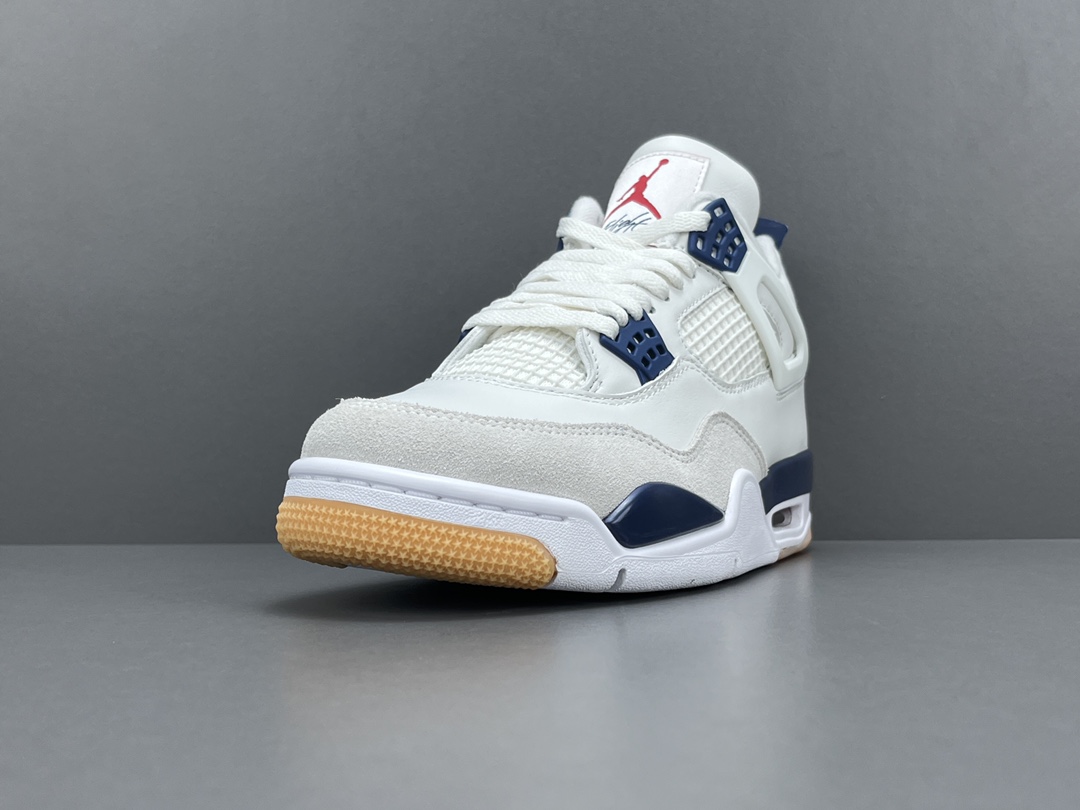  
【OG版 AJ4】Nike SB x Jordan Air Jordan 4 Sapphire 蓝宝