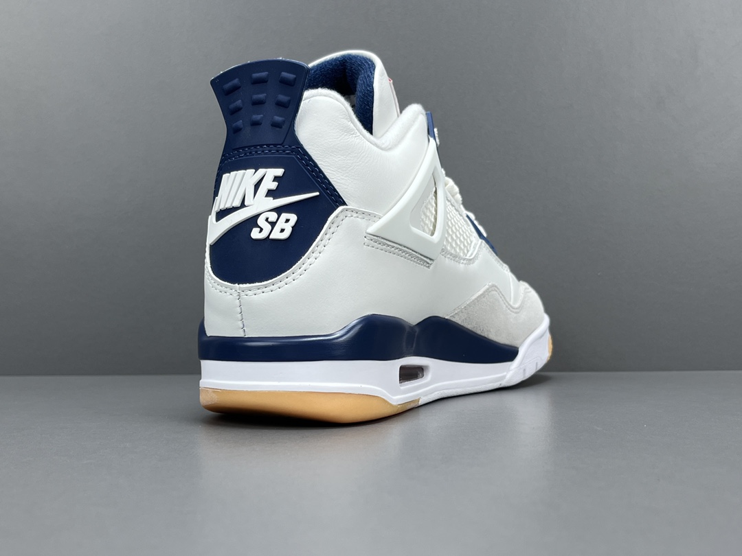  
【OG版 AJ4】Nike SB x Jordan Air Jordan 4 Sapphire 蓝宝
