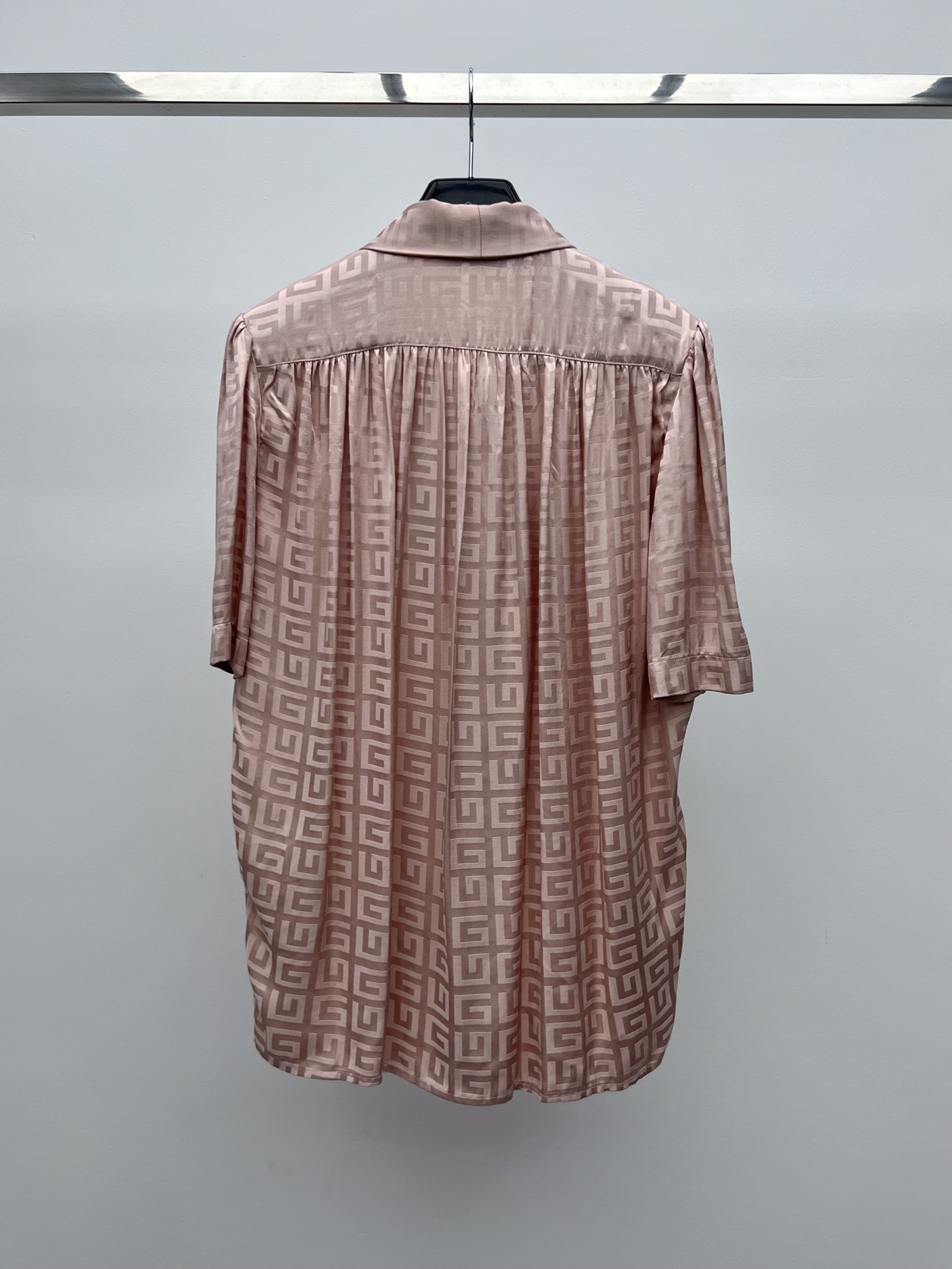 Givenchy Women’s Suit: First-rate, Hard-core Design with Floral Print and Versatile Belt - 图片 6