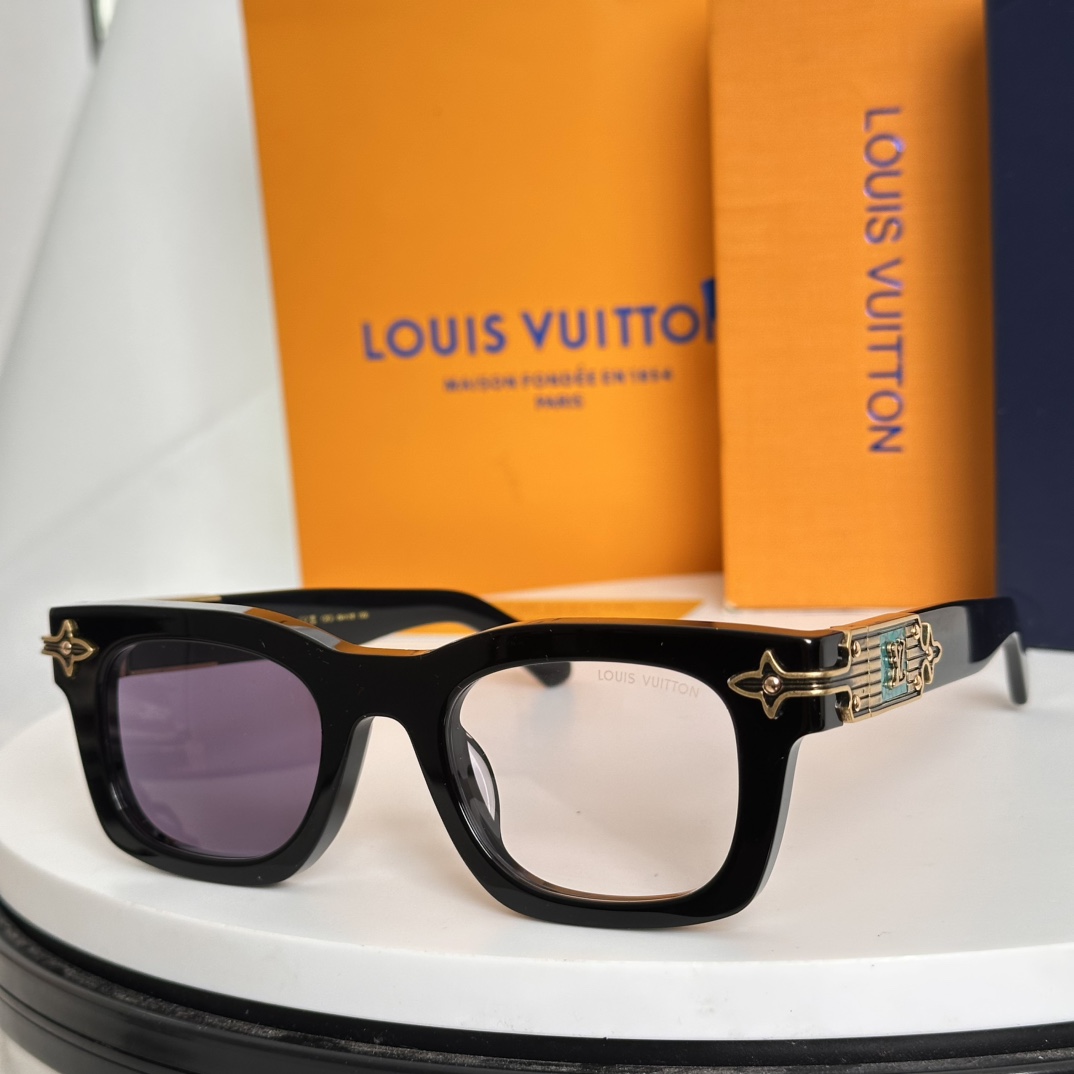  变色片 ‼️LOUIS VUITTO*
MODEL：Z2529U Z2556U
SIZE：49口24