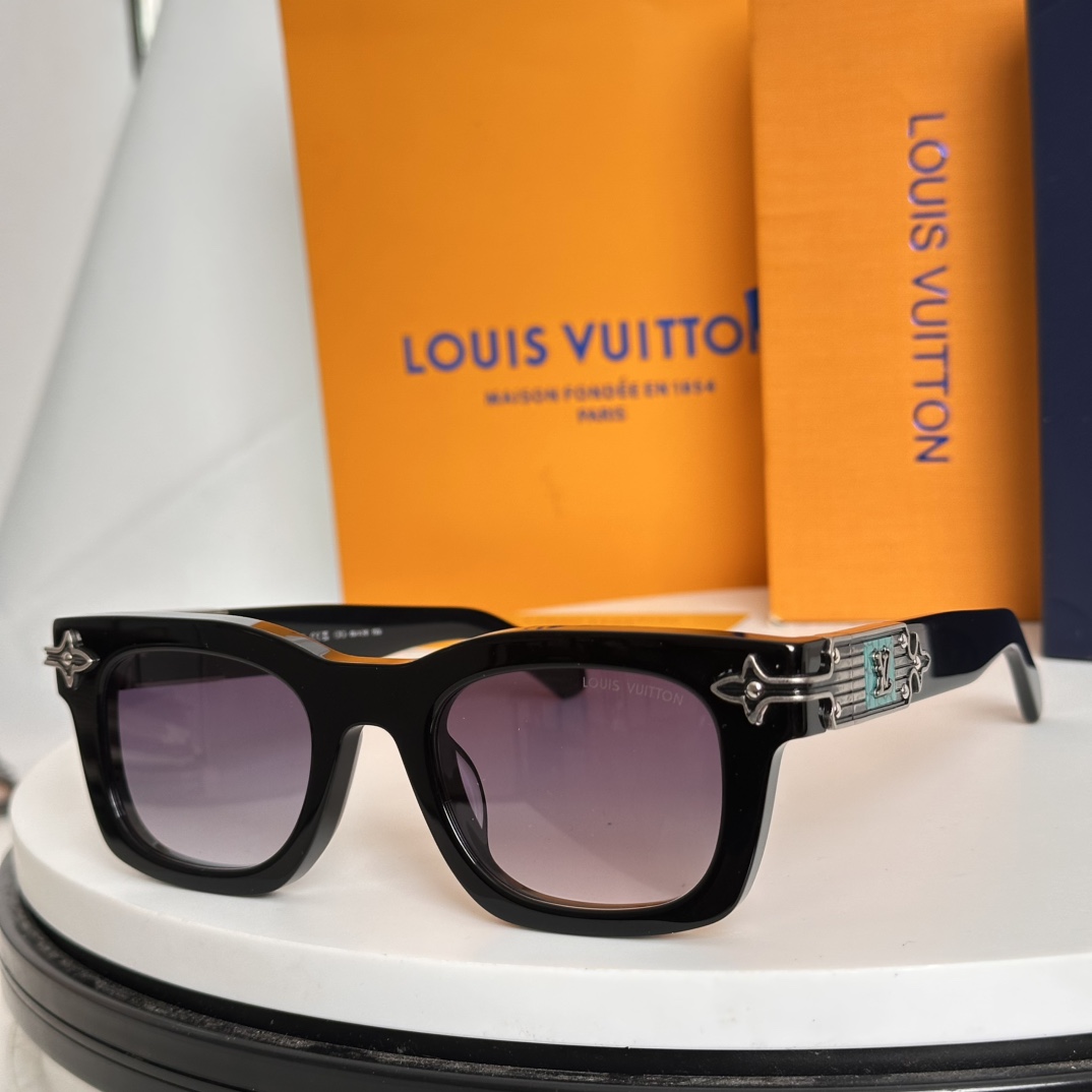  变色片 ‼️LOUIS VUITTO*
MODEL：Z2529U Z2556U
SIZE：49口24