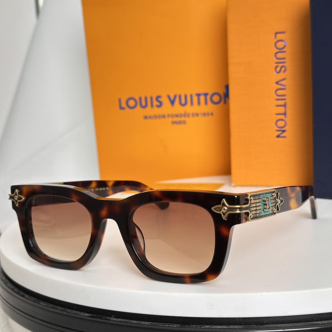   变色片 ‼️LOUIS VUITTO*
MODEL：Z2529U Z2556U
SIZE：49口24