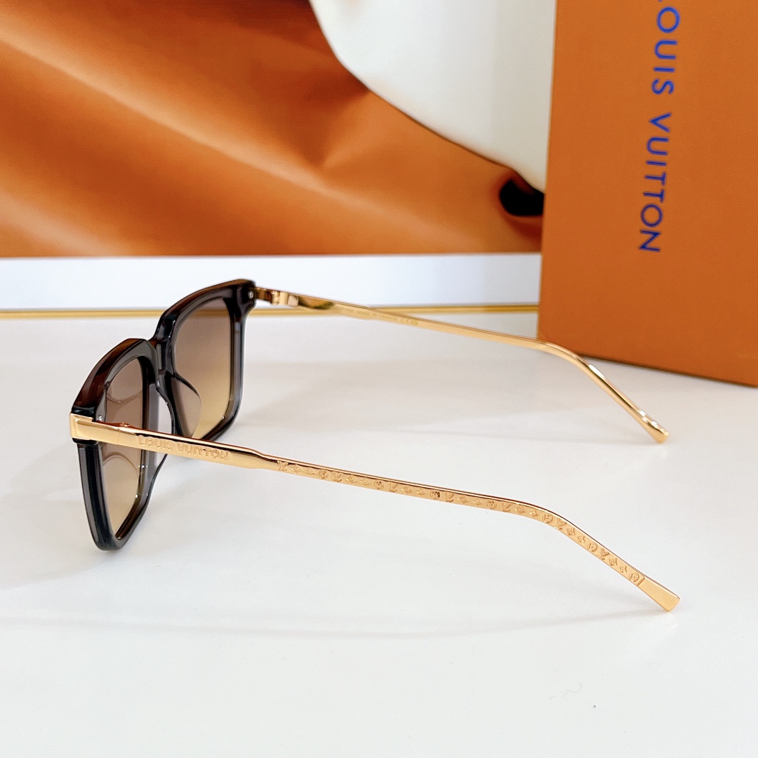  LOUIS VUITTOM
MOD：Z1826W
Size：52口17 140
🔝🔝
