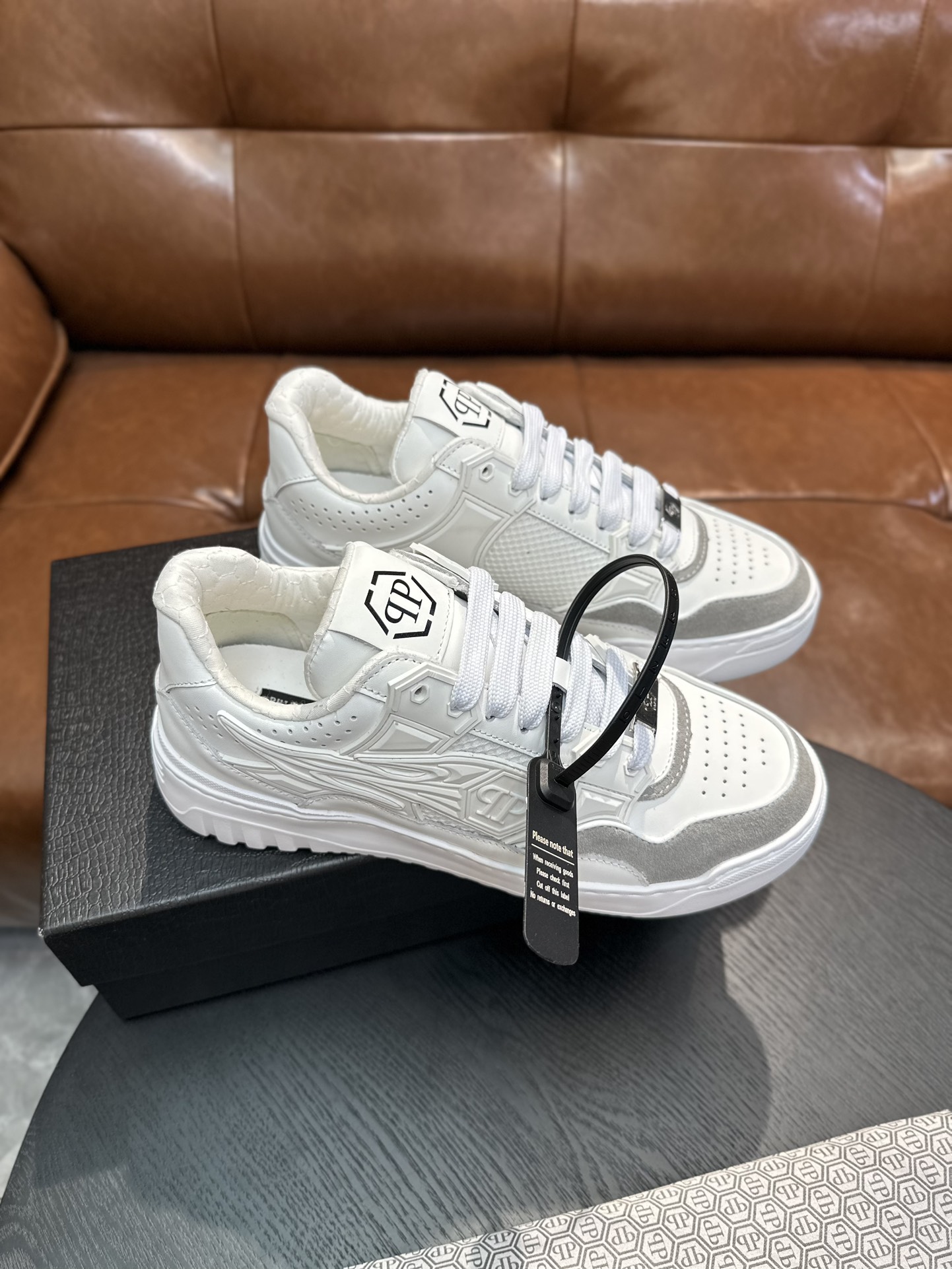 Philipp Plein Men's White Leather & Rubber Lace-Up Low-Top Sneakers 5 i1743153071 2810 3
