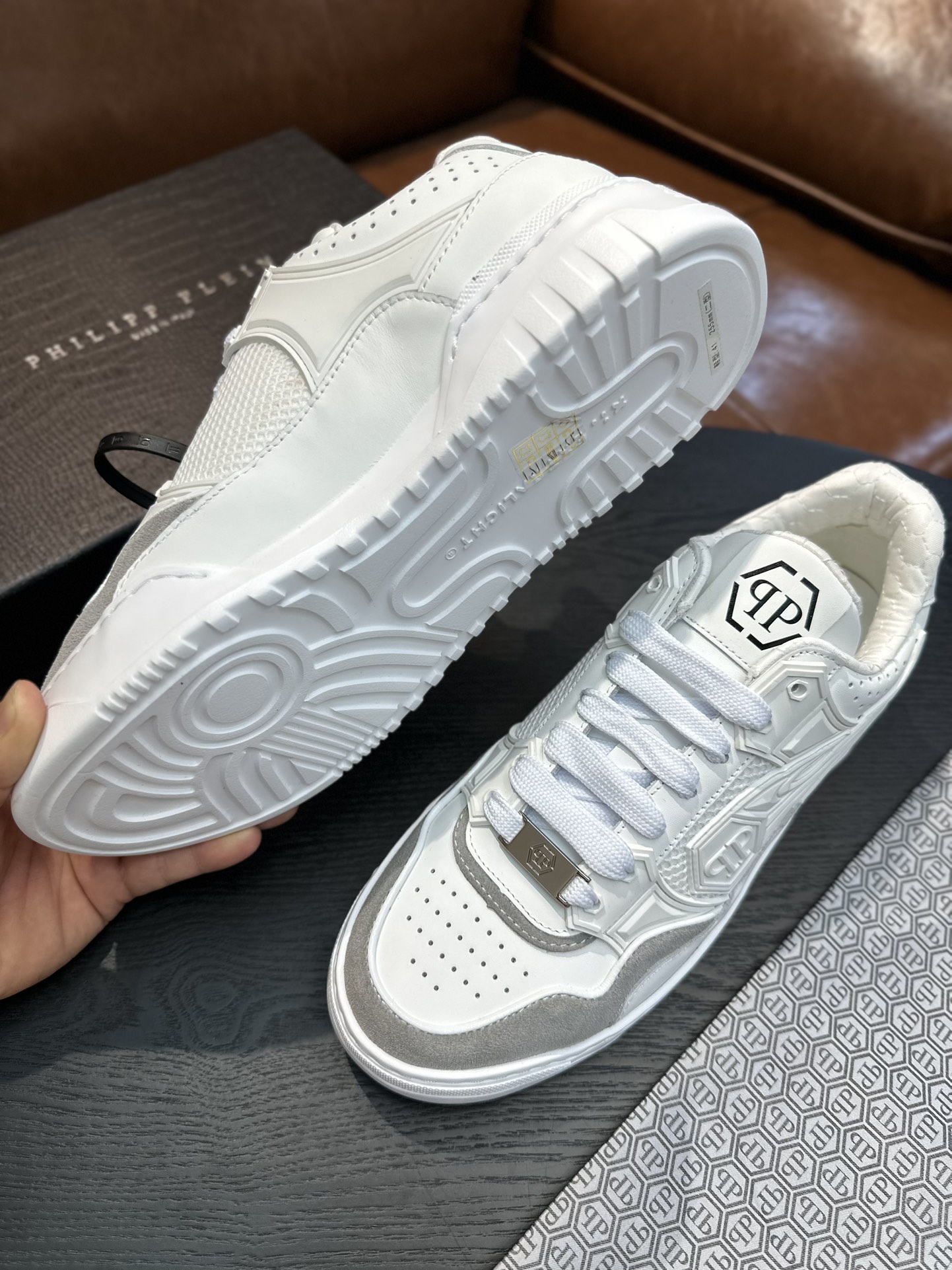 Philipp Plein Men's White Leather & Rubber Lace-Up Low-Top Sneakers 7 i1743153071 7345 5