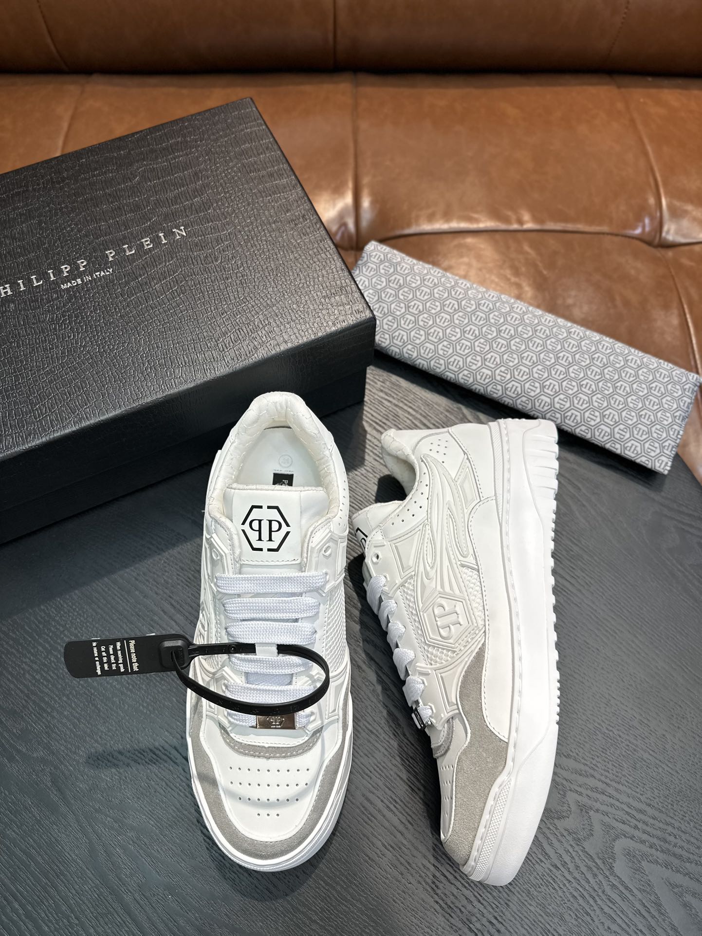 Philipp Plein Men's White Leather & Rubber Lace-Up Low-Top Sneakers 3 i1743153071 9233 1