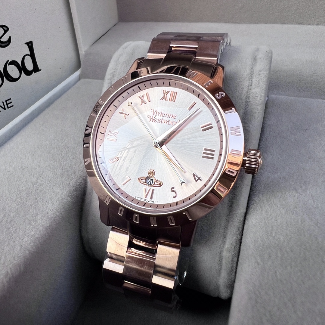 NO:157595,Do you think a watch is just a tool to look at time?  Then you are very wrong!  The Queen Mother Watch VV152 is definitely a fashion artifact that breaks the rules!  Its dial is like a deep night sky, and the inlaid elements are like meteors passing by, instantly illuminating your fashion vision; its strap is like the cool whip of a rock band, carrying an unruly power that makes you stand out from the crowd; its design is just like the cry of the Queen Mother Citizen herself, rebellious, unique and full of personality!  Put on VV152 and you are the protagonist on the fashion stage. Time is controlled by you and style is defined by you!  ,19860909你以为手表只是看时间的工具？那你可大错特错啦！西太后手表 VV152,绝对是打破常规的时尚神器！ 它的表盘,宛如深邃夜空,镶嵌的元素好似流星划过,瞬间点亮你的时尚视野；它的表带,仿佛是摇滚乐队的酷炫皮鞭,带着一种不羁的力量,让你在人群中脱颖而出；它的设计,恰似西太后本人的灵魂呐喊,叛逆、独特、个性十足！ 戴上 VV152,你就是时尚舞台上的主角,时间由你掌控,风格由你定义！,,Watch