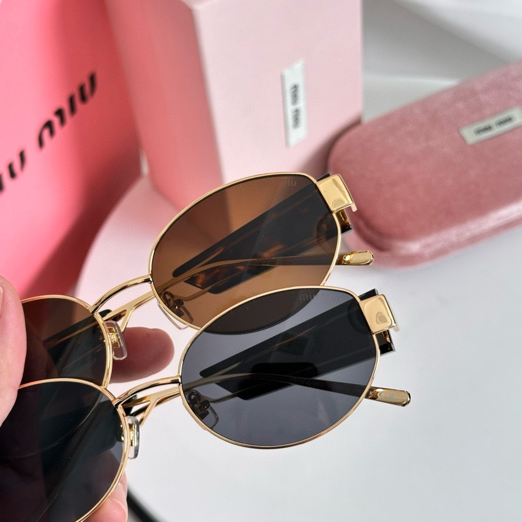 Detalle Modelo: SMU5688TS