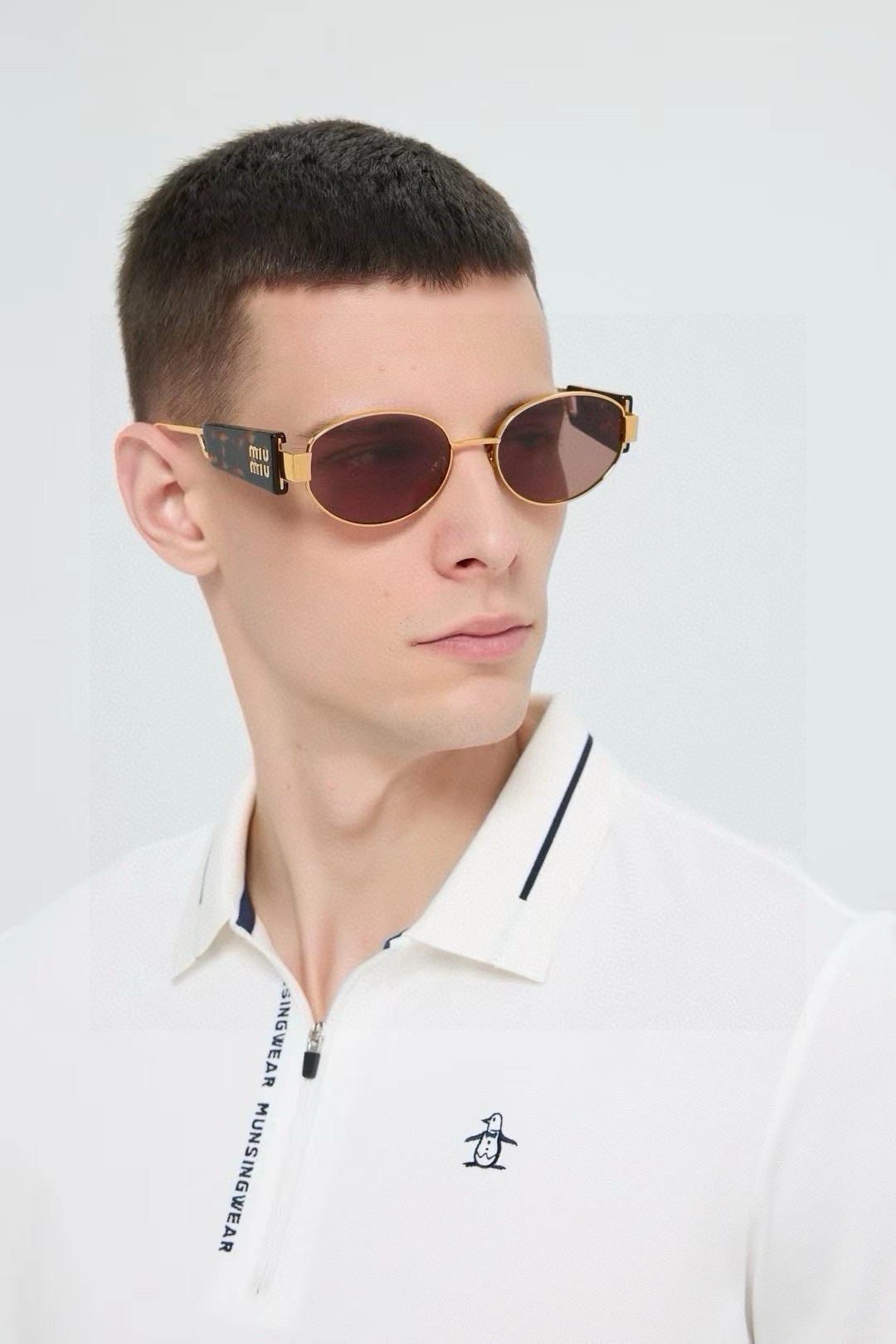 Foto de modelo Modelo: SMU5688TS