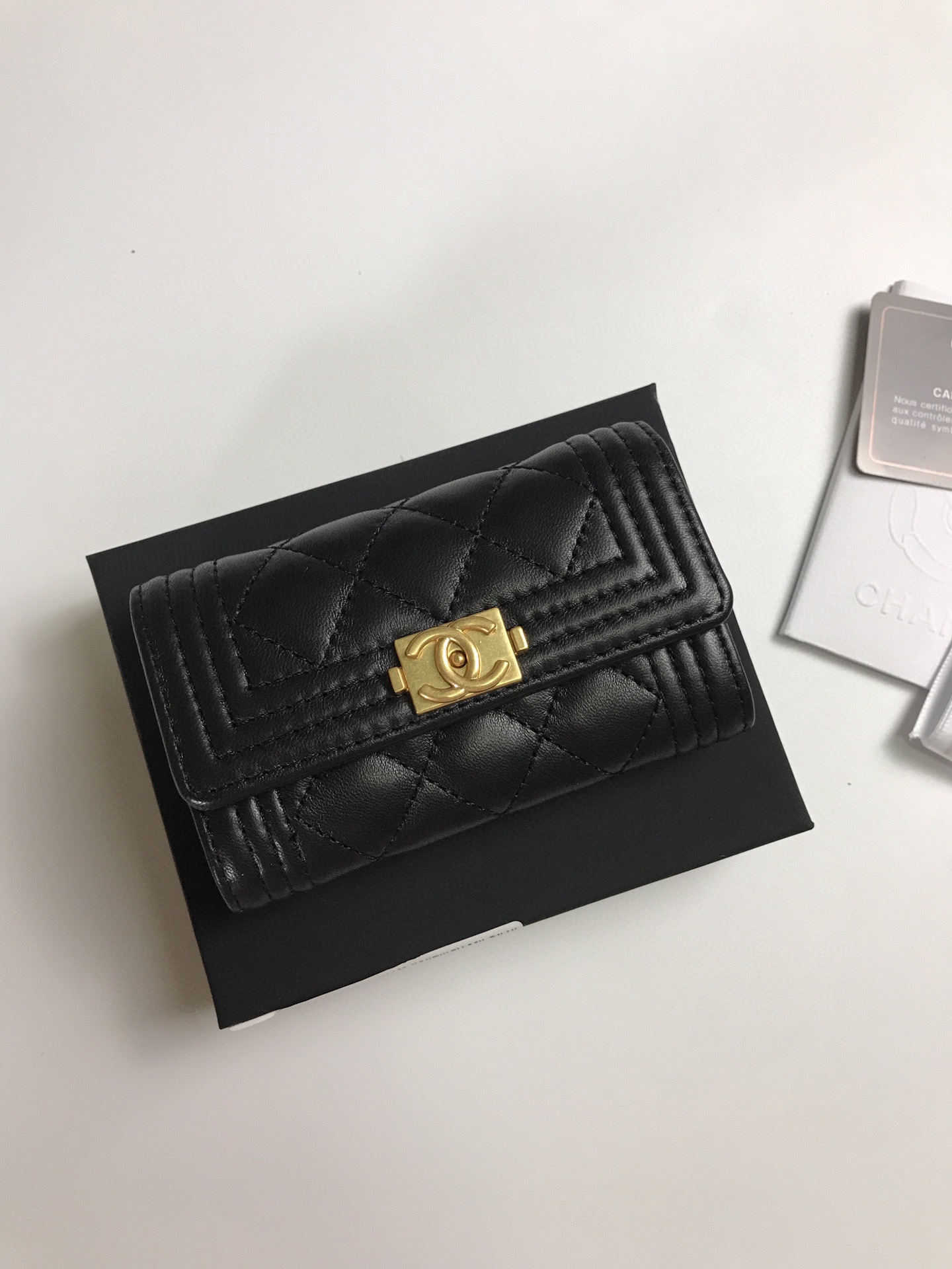 Chanel香奈儿羊皮カートケース・高品質・専売店モデル