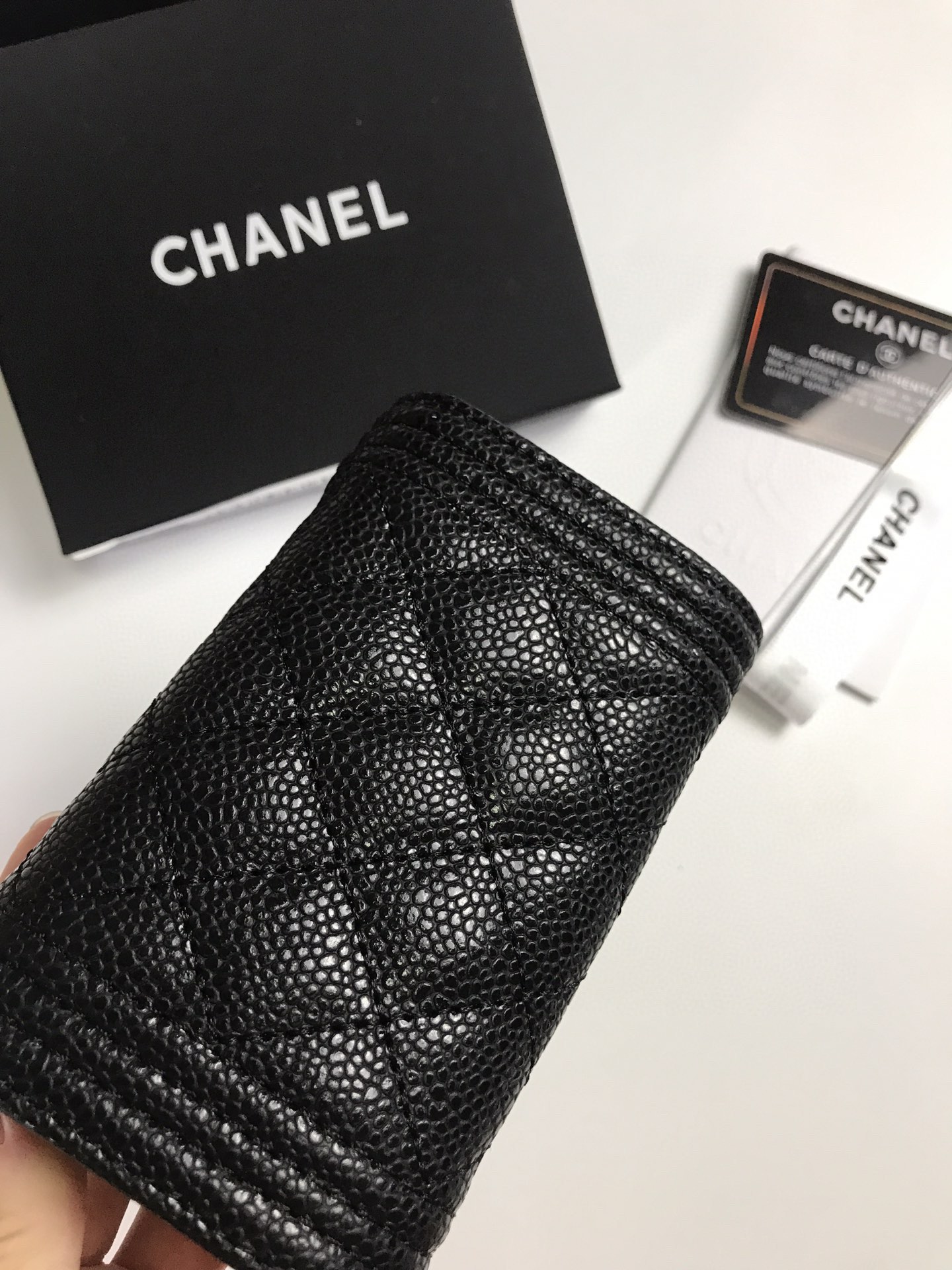 Chanel香奈儿 魚子酱牛皮カカードケース 本革仕上げの高品質