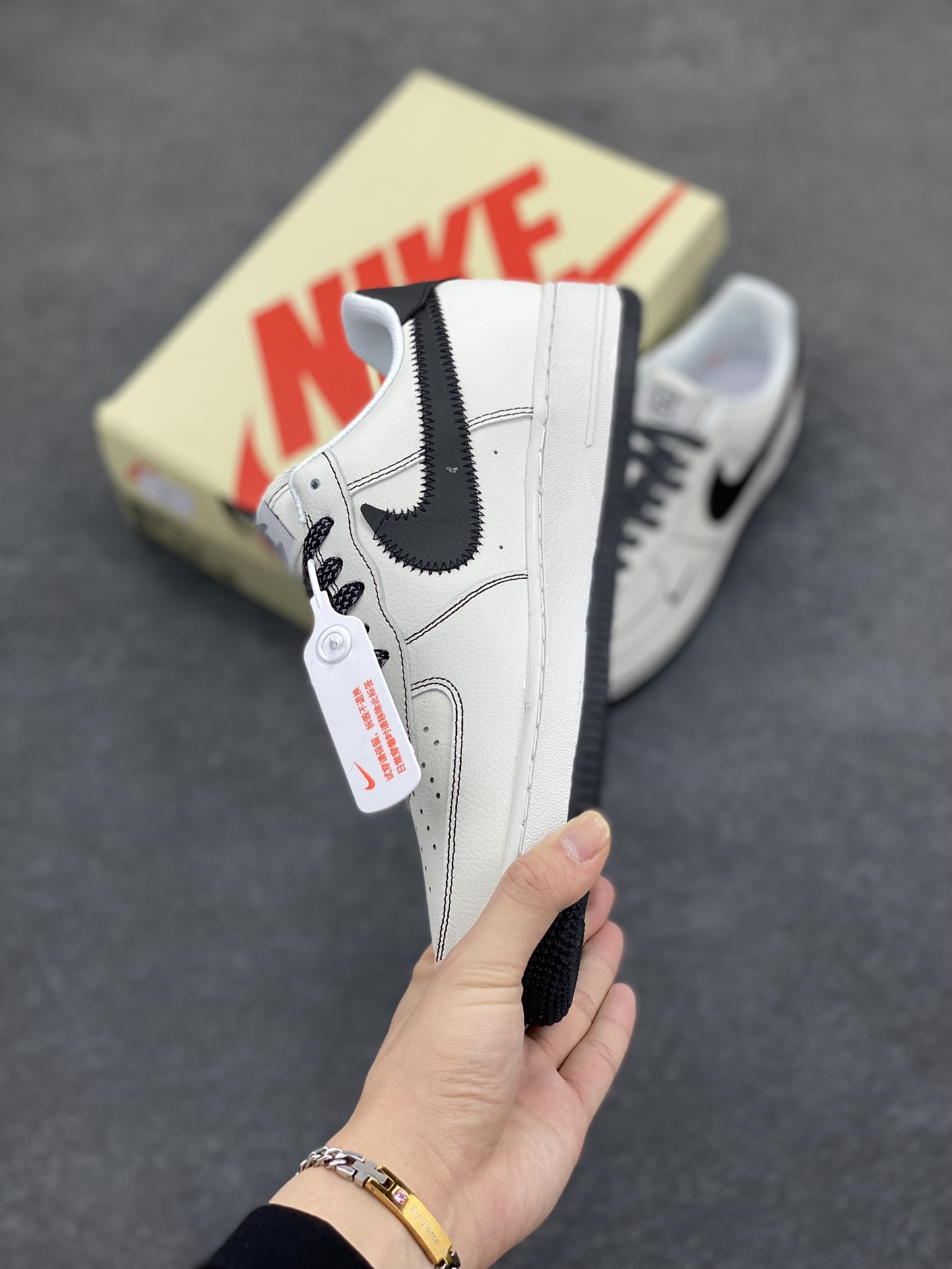 图片[3]-Nike Air Force 1 Low 陈冠希联名 原楦头原纸板 打造纯正空军版型 专注外贸渠道 全掌内置蜂窝气垫 原盒配件 原厂中底钢印、拉帮完美 货号：GX030608 尺码：36 36.5 37.5 38 38.5 39 40 40.5 41 42 42.5 43 44 44.5 45-选品中心