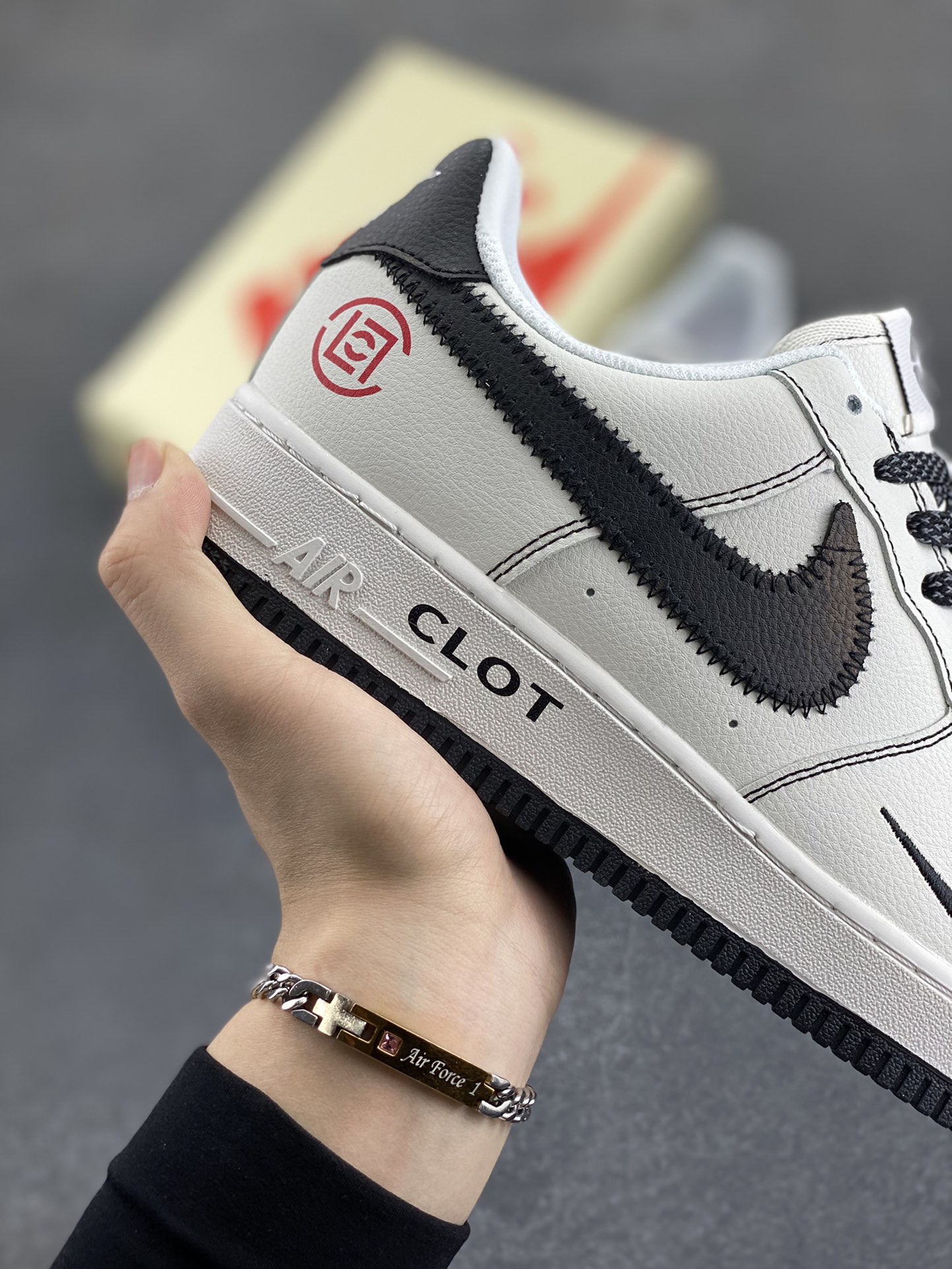 图片[6]-Nike Air Force 1 Low 陈冠希联名 原楦头原纸板 打造纯正空军版型 专注外贸渠道 全掌内置蜂窝气垫 原盒配件 原厂中底钢印、拉帮完美 货号：GX030608 尺码：36 36.5 37.5 38 38.5 39 40 40.5 41 42 42.5 43 44 44.5 45-选品中心