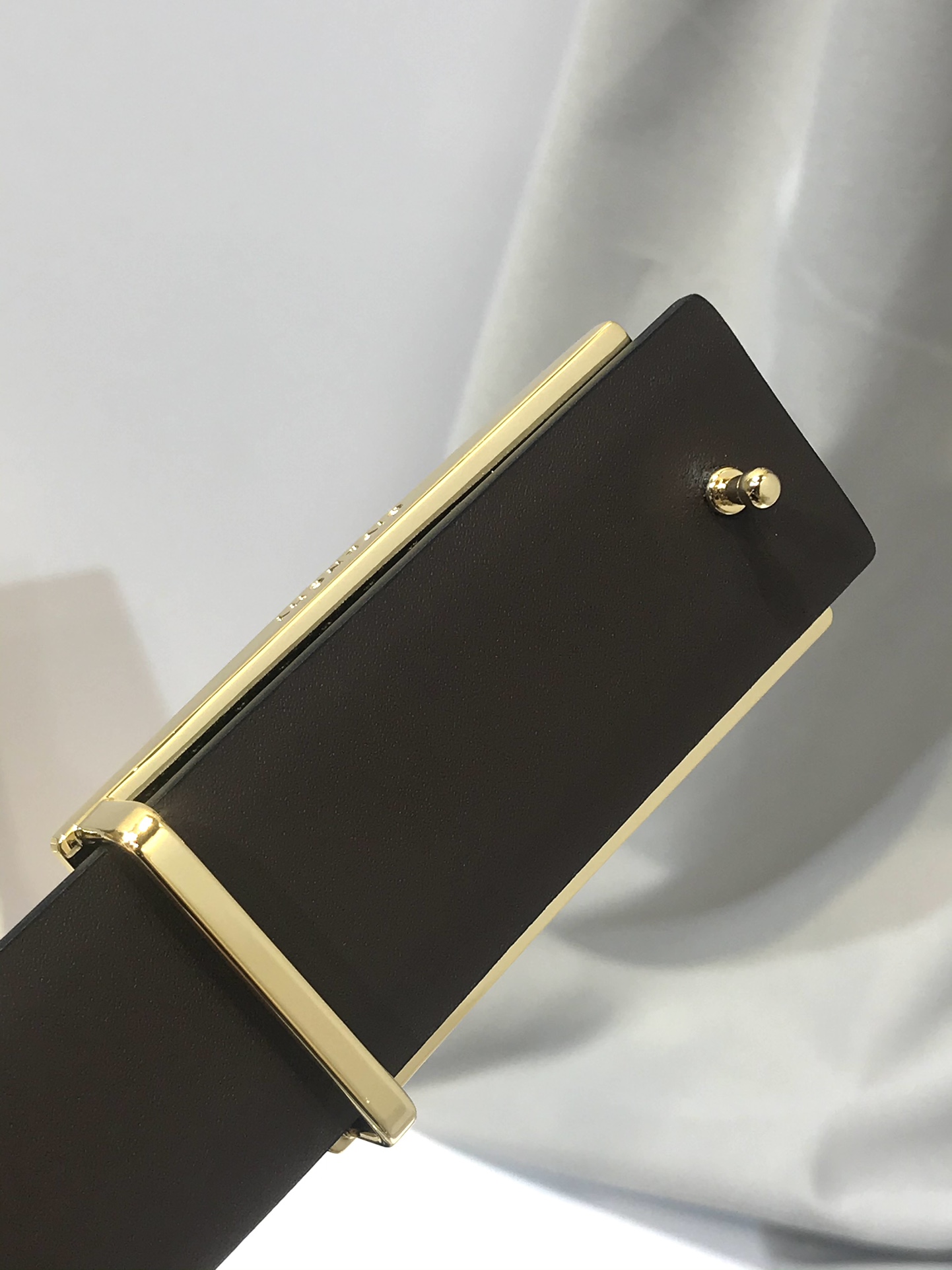 Givenchy Men's Black Leather Belt with Gold-Tone Buckle, 3.5cm Width 8 i1743171653 1076 6