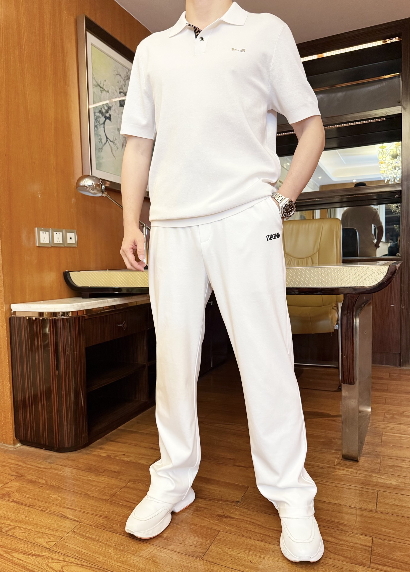 NO:134712,Jenia-2025 counter latest hot casual pants shipped, hot-selling items in European and American counters!  Selected imported Italian liquid ammonia cotton with a straight slim fit design, the latest brand logo and custom webbing at the front and back pockets show your taste. You are definitely worthy of it. Code M-XXXL (model 173/130 wears M, with Hong Kong Lane Crawford gift box packaging), zegna, alexander wang19860909杰尼亚-2025专柜最新爆款休闲裤出货 欧美专柜热销单品！精选意大利进口液氨棉搭配直筒修身设计,前袋下和后袋处的最新品牌标志及定制织带彰显品味 您绝对值得拥有.码数M-XXXL（模特173/130穿M,配香港连卡佛礼盒包装）,,zegna,alexander wang,Men's clothing