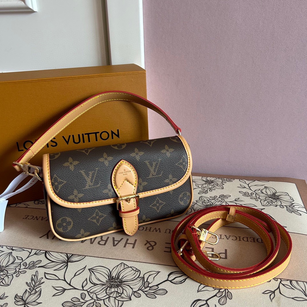 Alta costura sin devolución. LV nuevo tamaño, bolso baguette, bolso mensajero, bolso de solapa, éxito viral. Este bolso…
