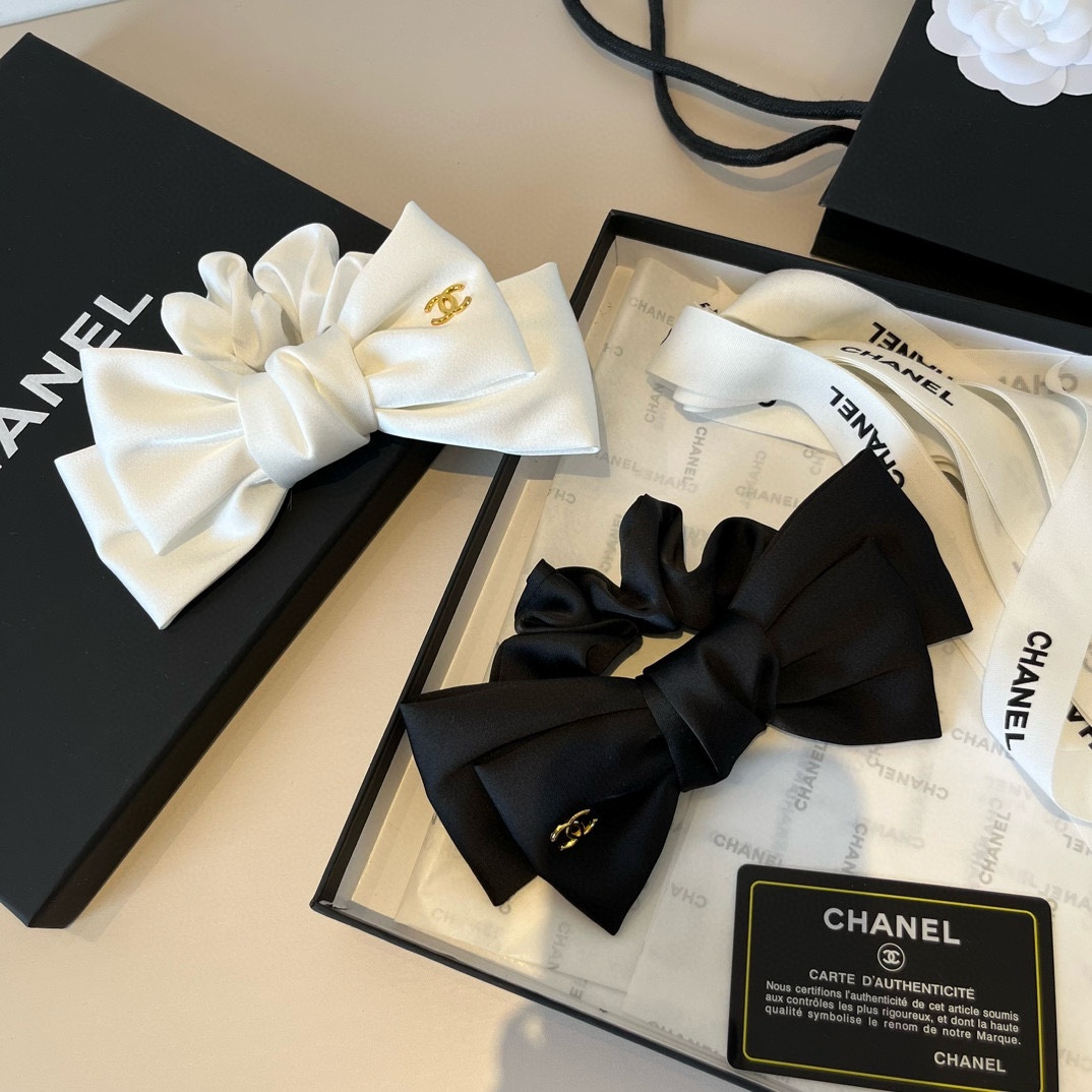 One hundred and thirty. Chanel Chanel’s hair coop, black, white - 图片 8
