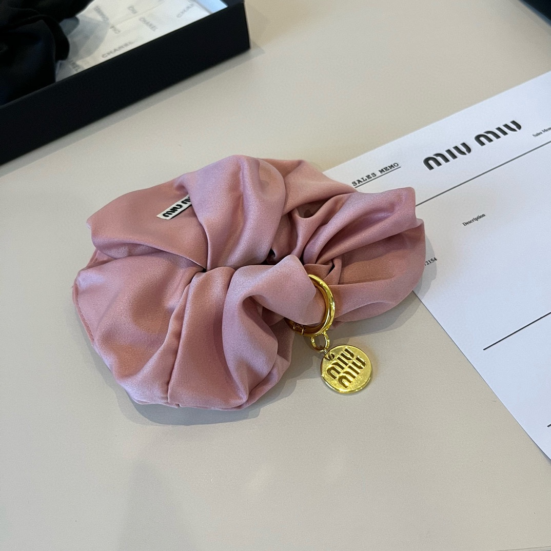 one hundred and thirty. miumiu is a new player - 图片 2