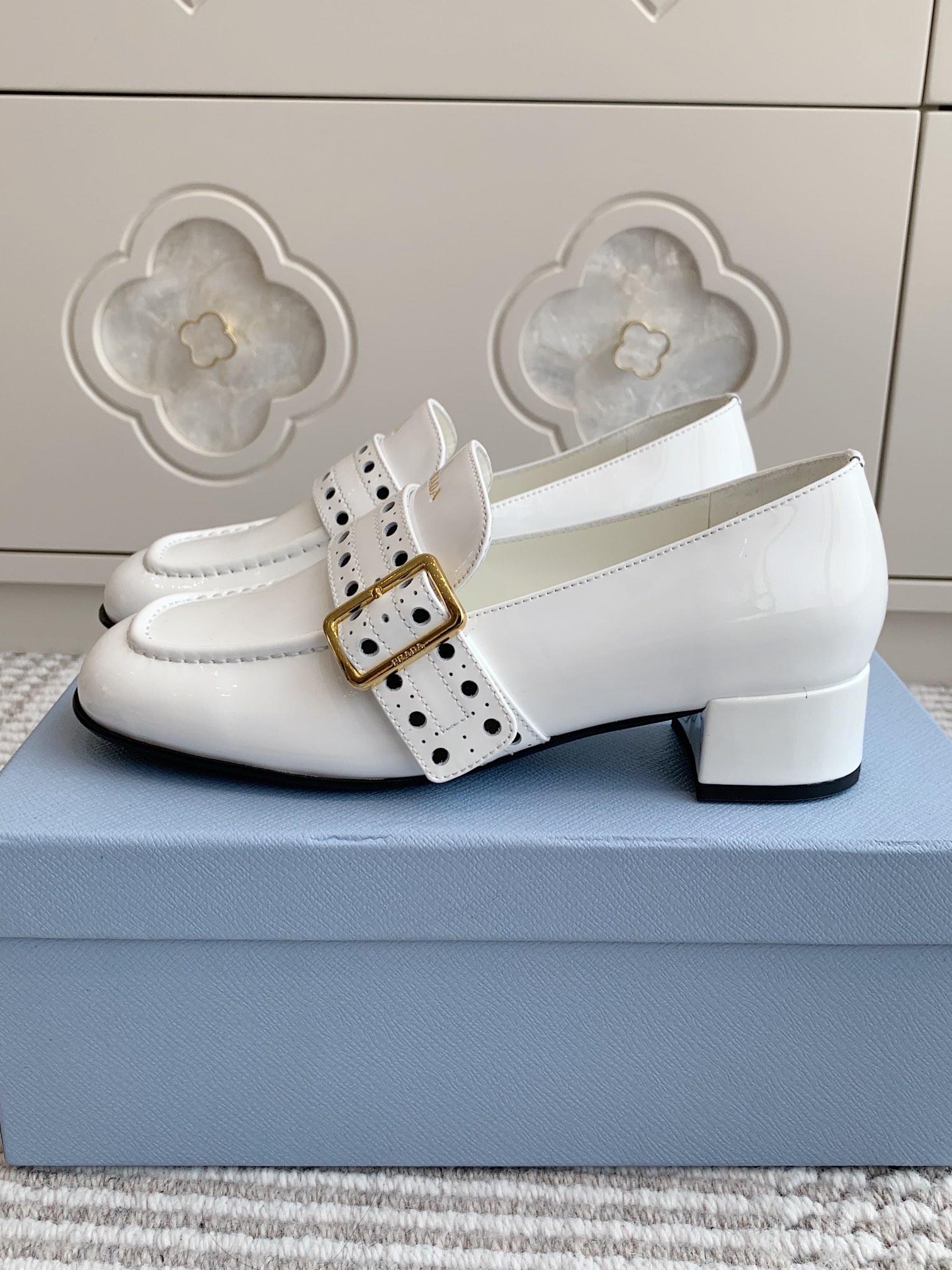 [Prada Women