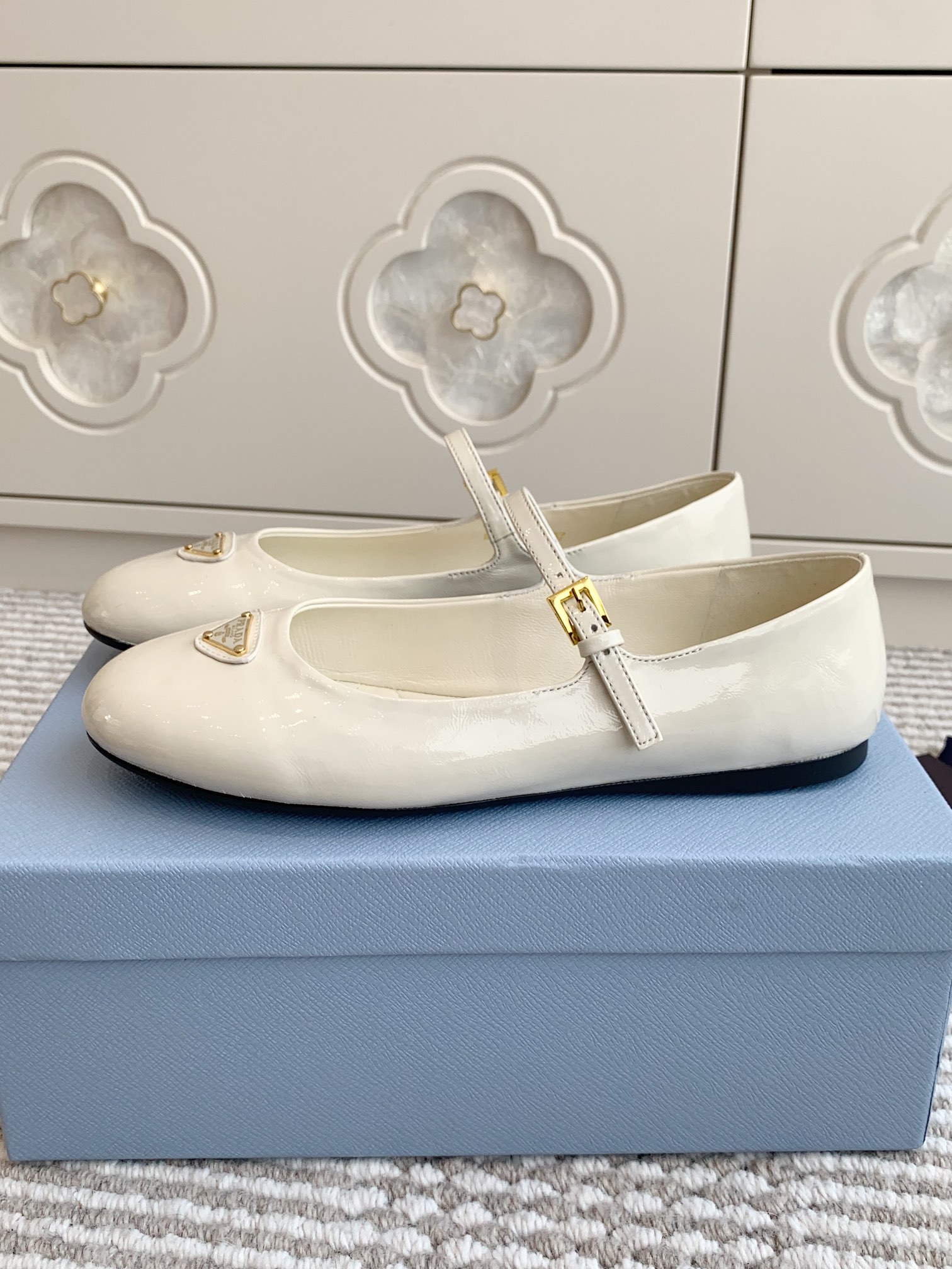 [Prada Women