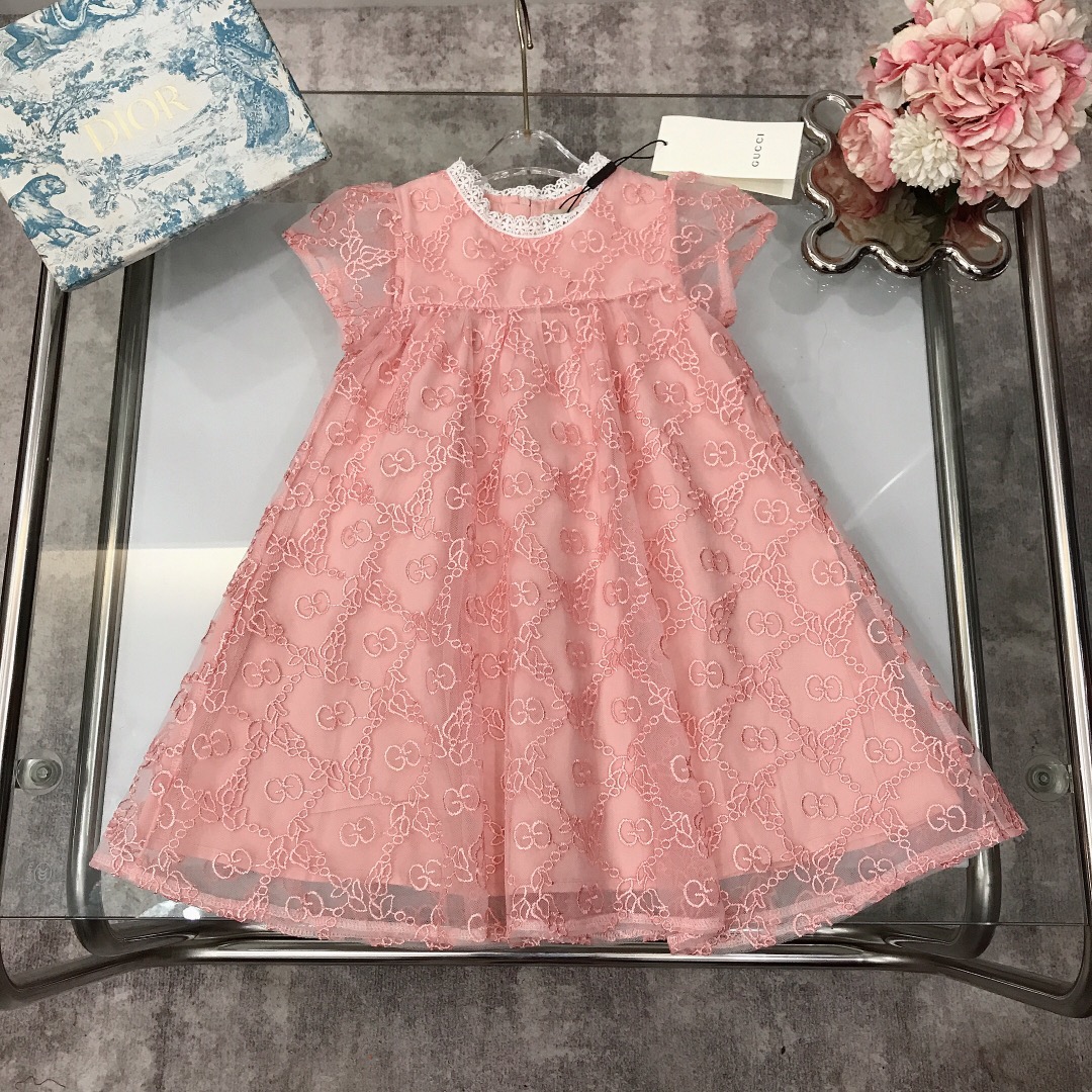 NO:211771,[Spot shipment] GUCC* Limited series ~ Girls' dresses exquisite embroidered double GG crafts palace lolita style chiffon satin inner layer soft and comfortable skin-friendly and not tied. The upper body effect is excellent. The princess's must-have artifact~ size size 90---120-130-140-150 [CM] Counter packaging 70, clothes, gucci, skirts, silk fabric,19860909【现货发】  GUCC* 限定系列～女童连衣裙 精致刺绣双GG工艺宫廷洛丽塔风格雪纺绸缎内搭 柔顺舒适 亲肤不扎 上身效果极好 公主的必备神器～  size尺码90---120-130-140-150【CM】 专柜包装70,衣服,gucci,skirts,silk fabric,,Children's