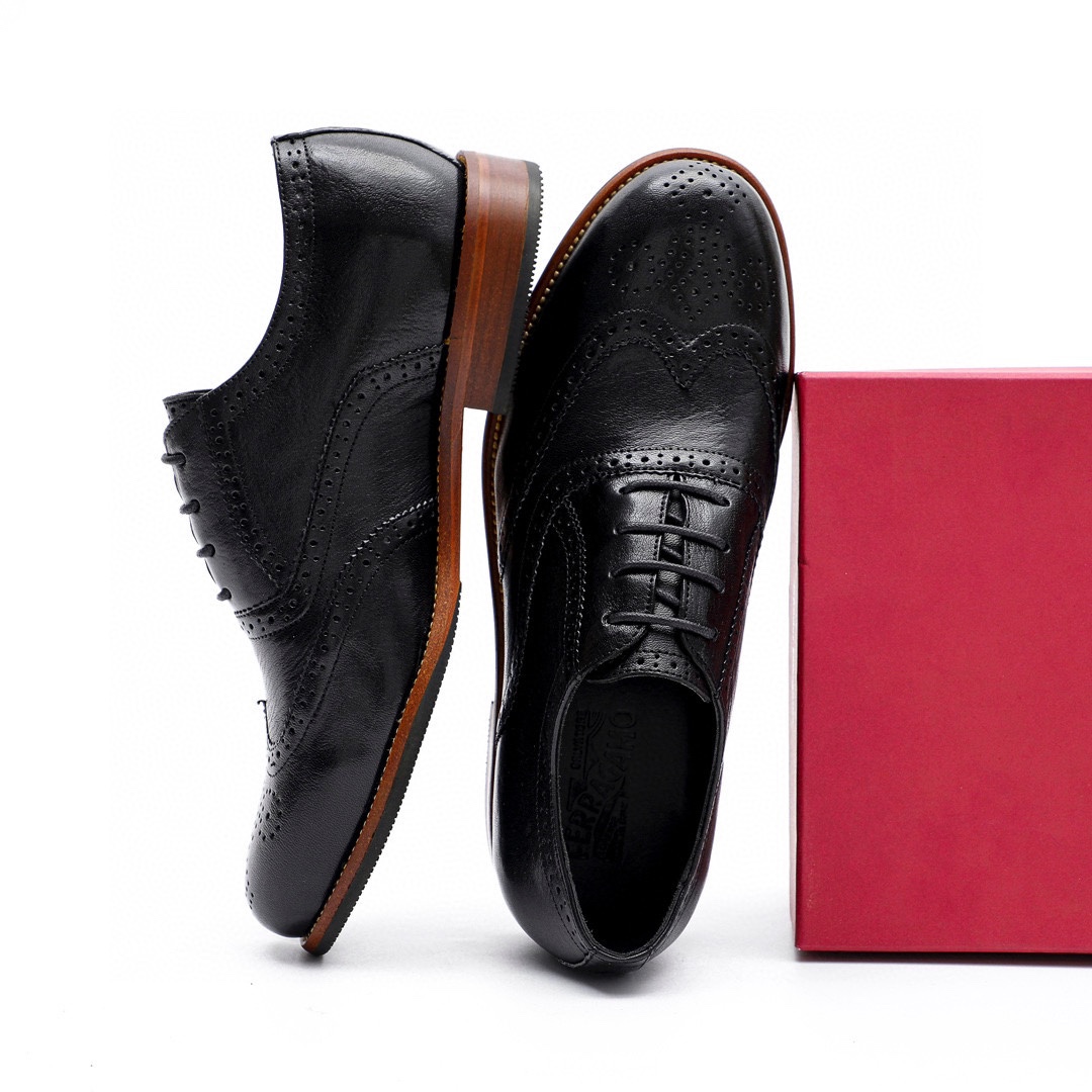 Ferragamo Men's Black Leather Wingtip Oxford Dress Shoes, Sizes 39-44 9 i1743226376 1468 7