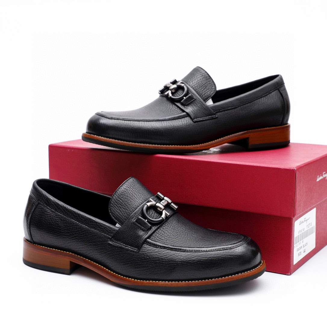 Ferragamo Men's Black Leather Loafers with Metal Buckle - Sizes 39-44 3 i1743226777 2417 1