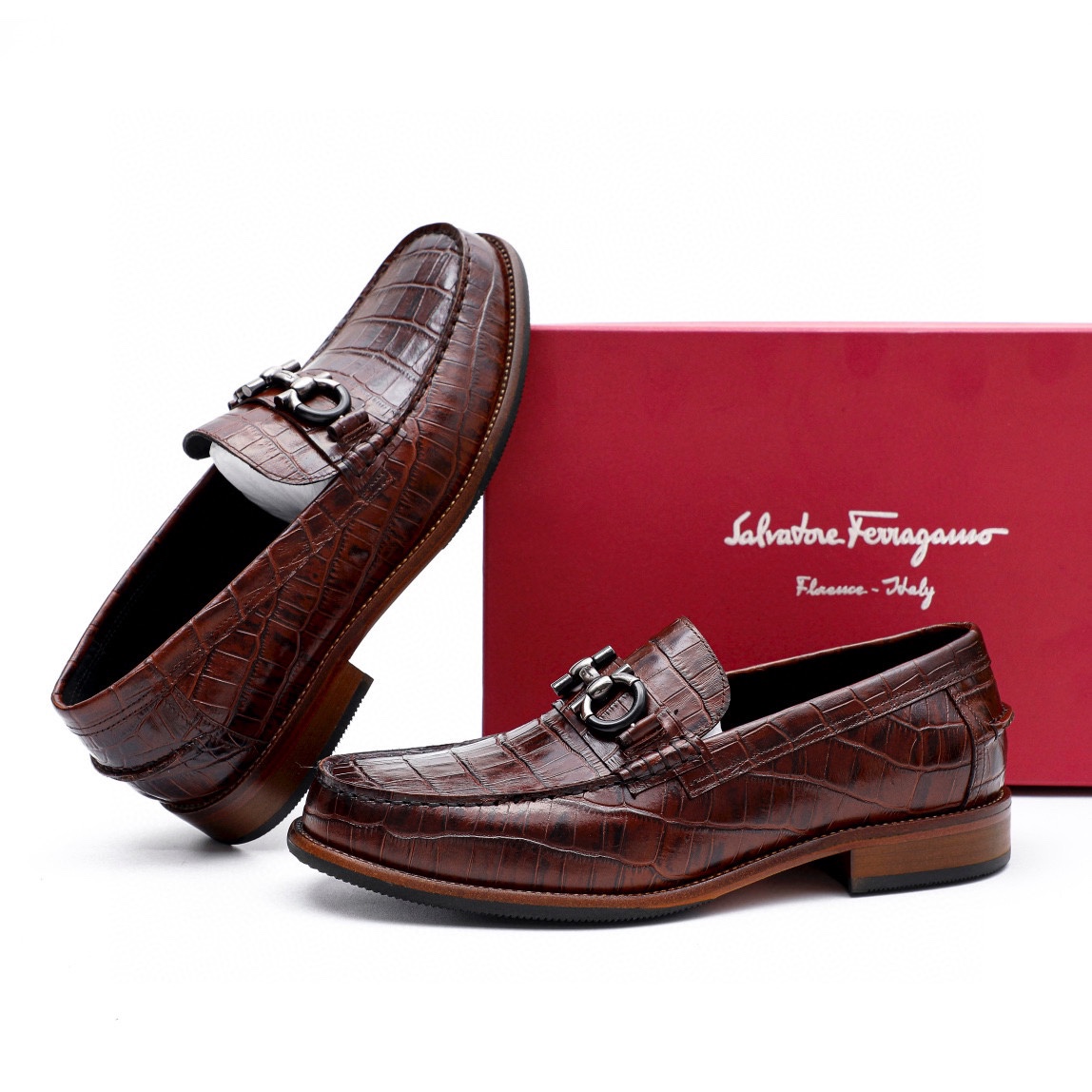 Ferragamo Men's Brown Alligator Leather Loafers with Metal Hardware 4 i1743226858 1852 2