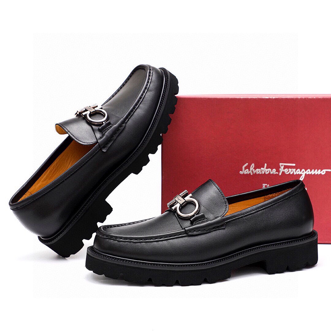 Ferragamo Men's Black Leather Loafers with Metal Buckle - Sizes 38-44 4 i1743226891 9461 2