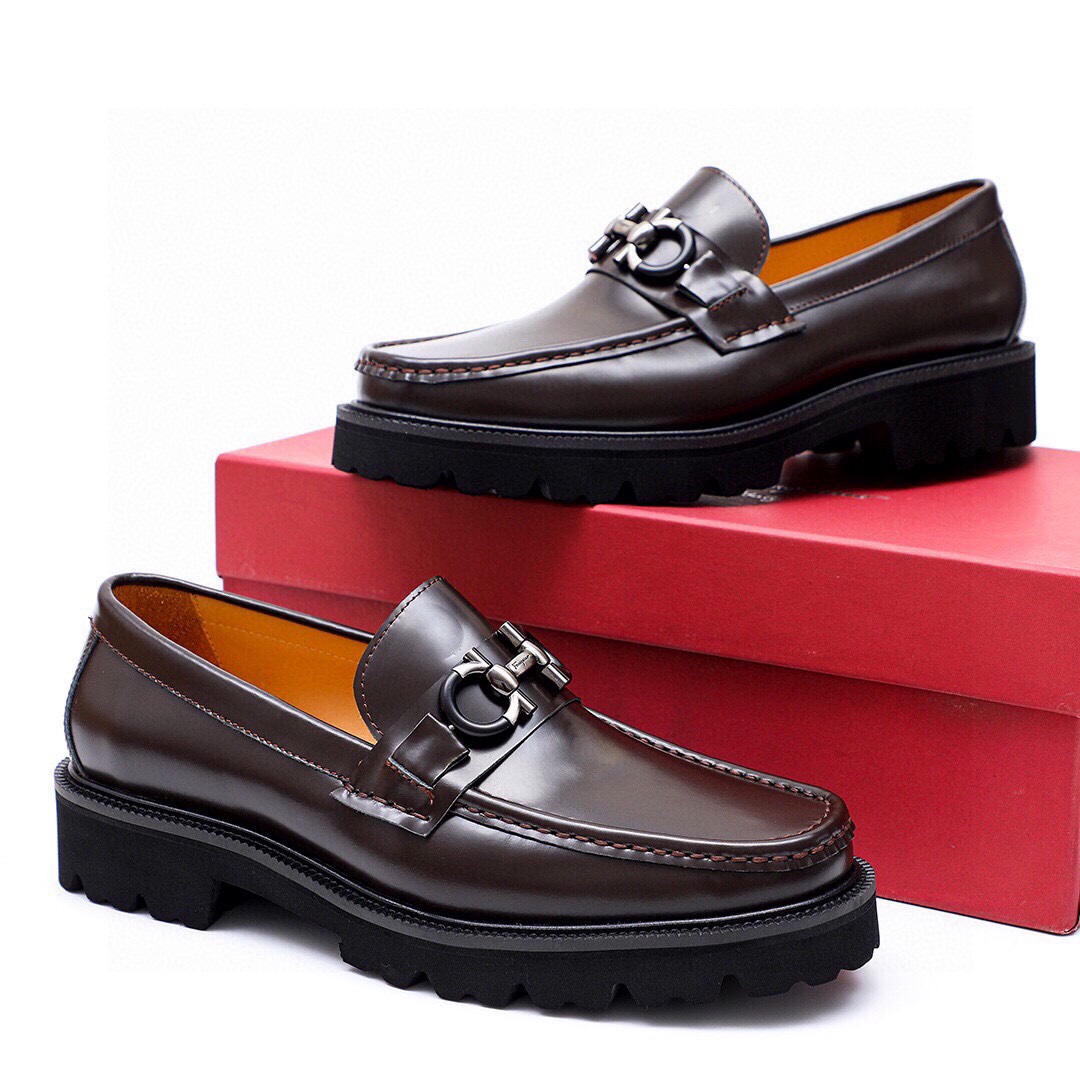 Ferragamo Men's Brown Leather Loafers with Metal Hardware and Lug Sole 3 i1743227001 1551 1