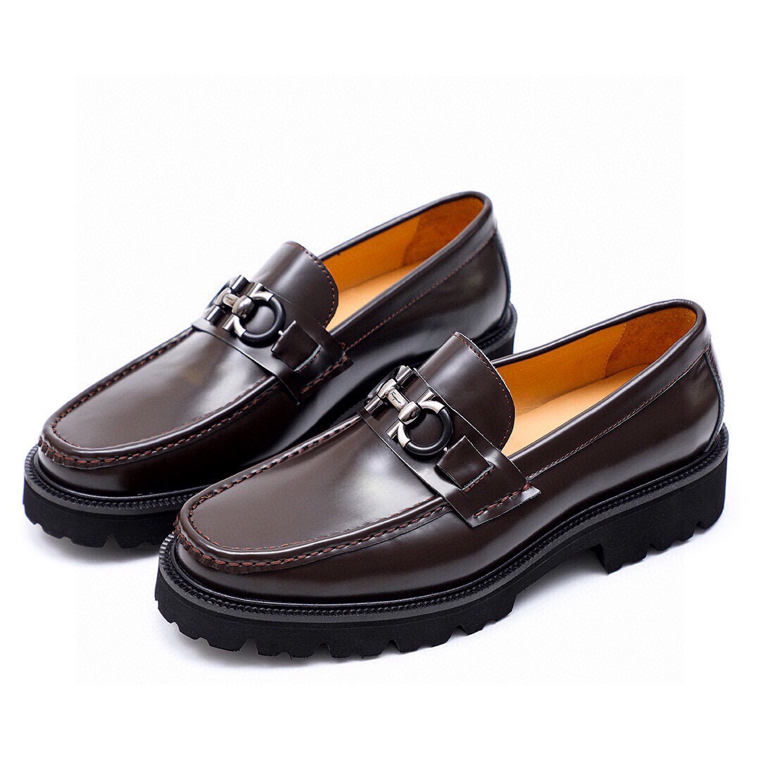 Ferragamo Men's Brown Leather Loafers with Metal Hardware and Lug Sole 5 i1743227001 9832 3