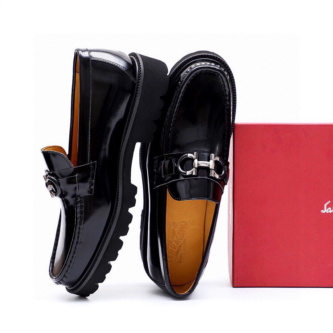 Ferragamo Men's Black Leather Loafers with Iconic Buckle Detail, Size 38-44 9 i1743227030 294 7