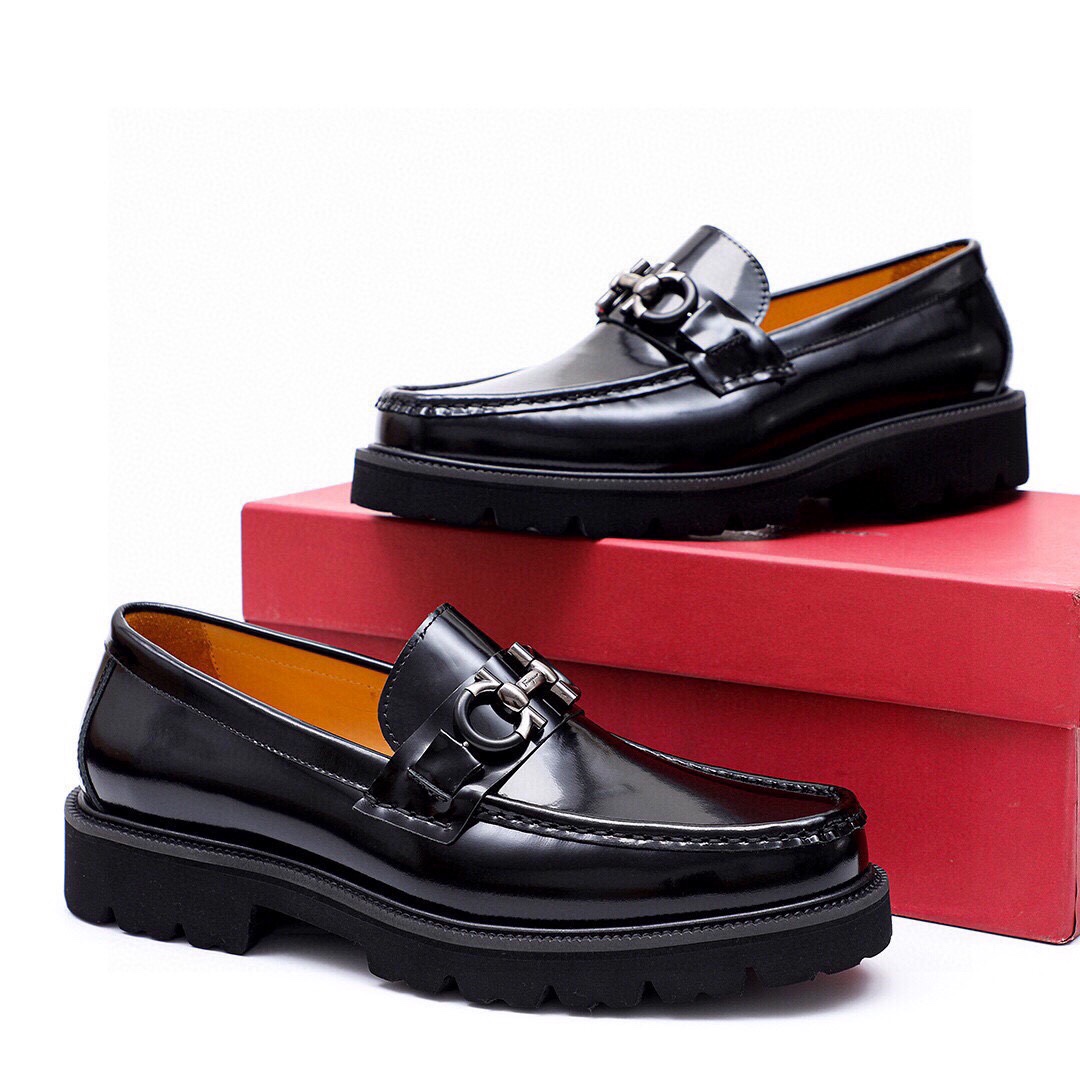 Ferragamo Men's Black Leather Loafers with Iconic Buckle Detail, Size 38-44 3 i1743227030 4773 1