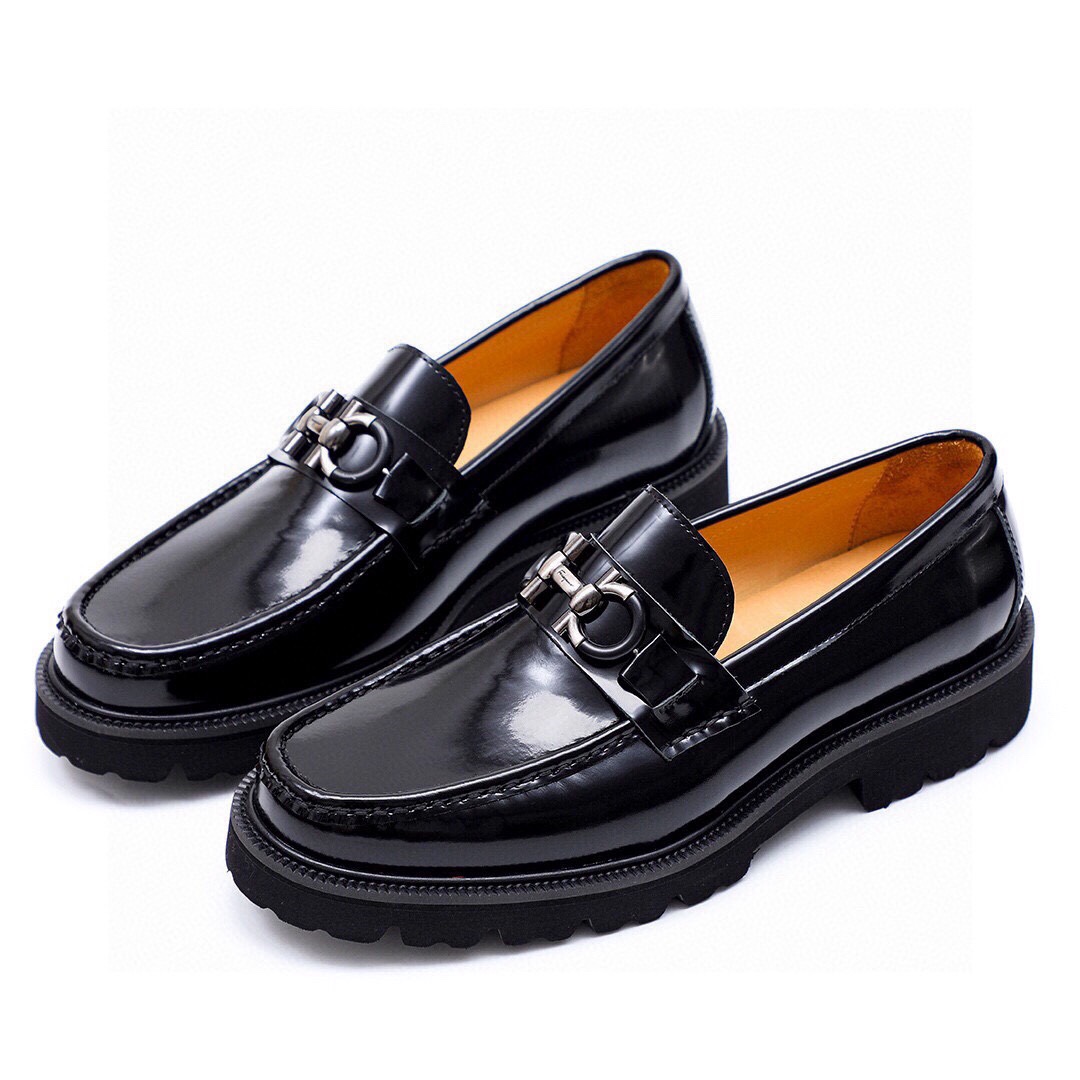 Ferragamo Men's Black Leather Loafers with Iconic Buckle Detail, Size 38-44 5 i1743227030 6285 3
