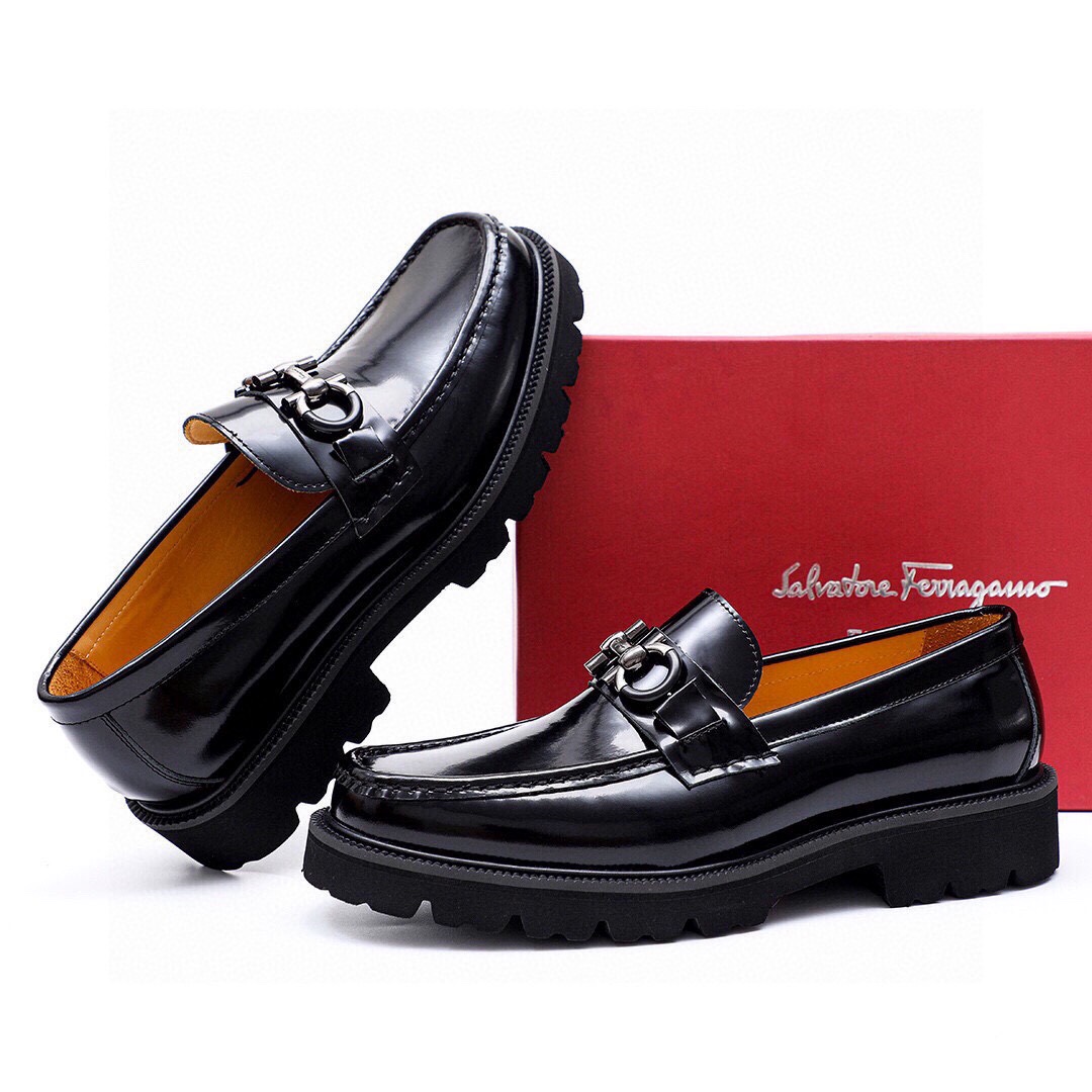 Ferragamo Men's Black Leather Loafers with Iconic Buckle Detail, Size 38-44 4 i1743227030 7850 2