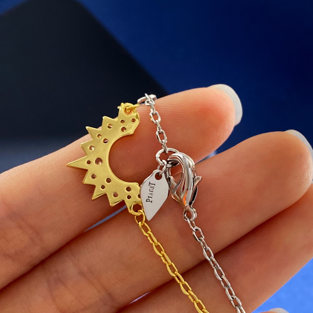 IAGET’s Fashion: Light and Luxurious Moon Bracelets in 18k Gold - 图片 5