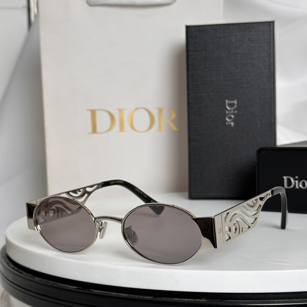  ‼️DIOR✨✨✨MODEL RAVE✨✨✨SIZE：51口19-145✨✨✨