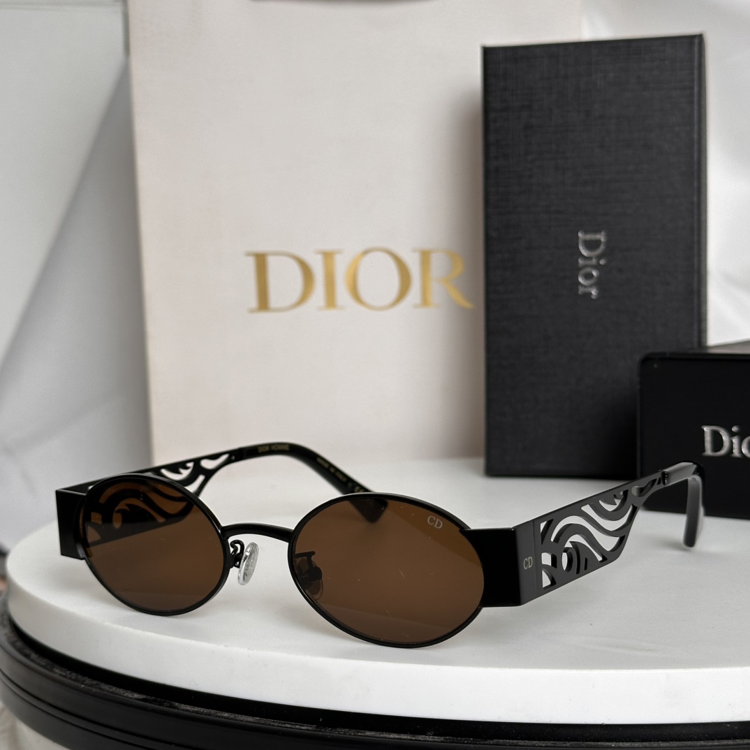  ‼️DIOR✨✨✨MODEL RAVE✨✨✨SIZE：51口19-145✨✨✨