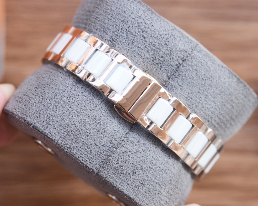 “Omega White Thorium 418: Fashion Lady’s Stone Watch with Super-Fashion Design” - 图片 8