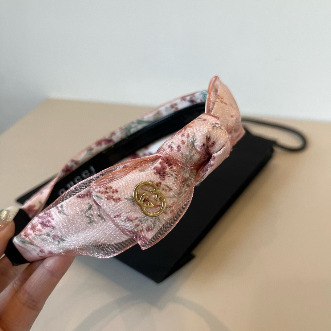 One hundred and thirty. Gucci Guch, the new 2025 is full of flowers and butterflies are so close - 图片 2