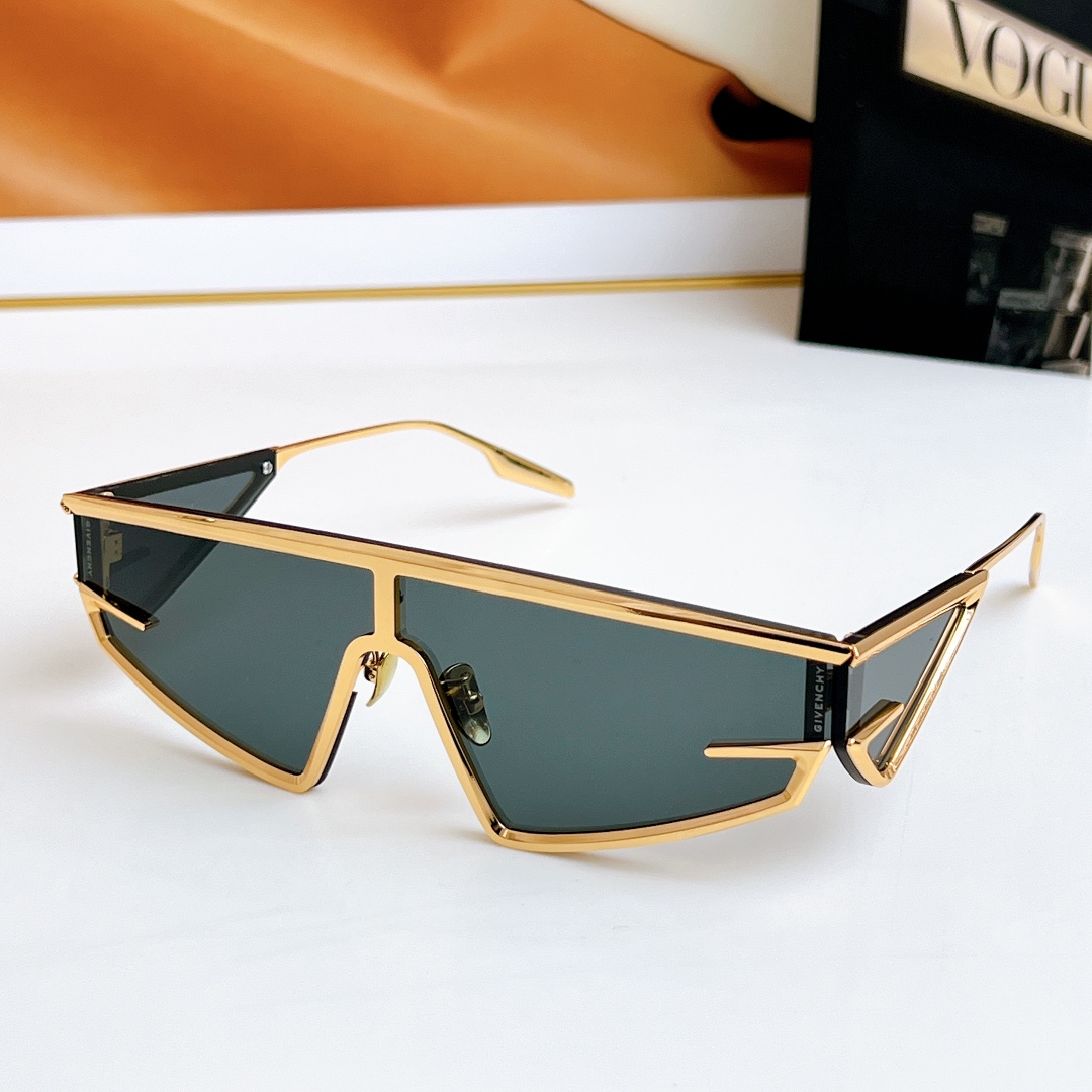  GIVENCHY
MOD：GV60015U
Size：68口4 138
🔝🔝