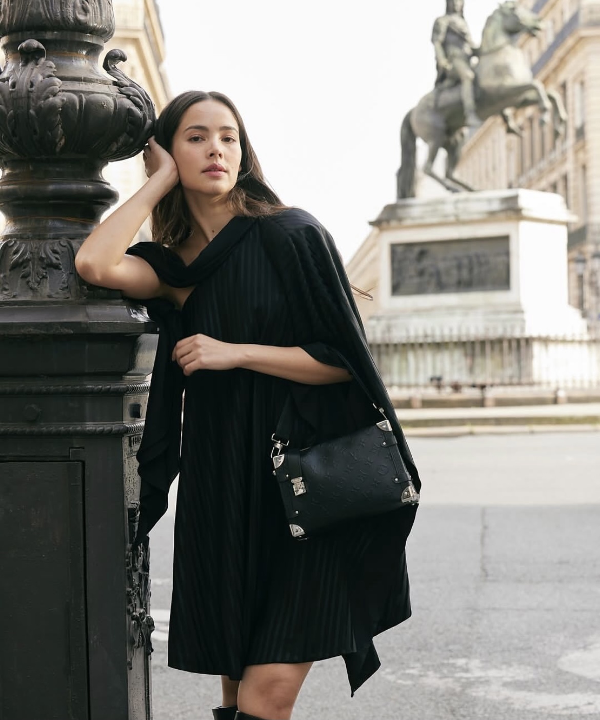 SIDE TRUNK  手袋lv,包 6