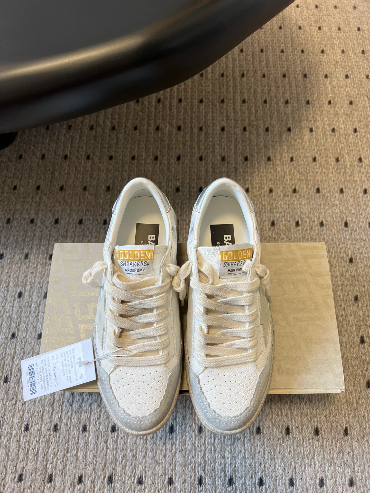 NO:449412,Purchasing grade GGDB 25ss new spring and summer style casual moral training small dirty shoes shoes series breaks the traditional aesthetics, small dirty shoes have been used as a demonstration of celebrity private servers. It is so versatile!  No need to worry about washing shoes anymore. Customized fabric cowhide inner towel inside shoe tongue genuine leather private molded sole, original full packaging Size#35-40 (40 custom made without return or exchange), casual shoes/sports shoes, sneakers, cowhide19860909代购级 GGDB 25ss 春夏季新款 休闲德训小脏鞋板鞋系列 打破传统审美,小脏鞋做到了明星私服上脚示范 就是这么百搭 ！再也不用担心洗鞋的问题啦 面料定制牛皮 内里 毛巾里 鞋舌内里真皮 私模大底、原版全套包装 Size#35-40（40订做不退换）,休闲鞋/运动鞋,sneakers,cowhide,Women's Shoes